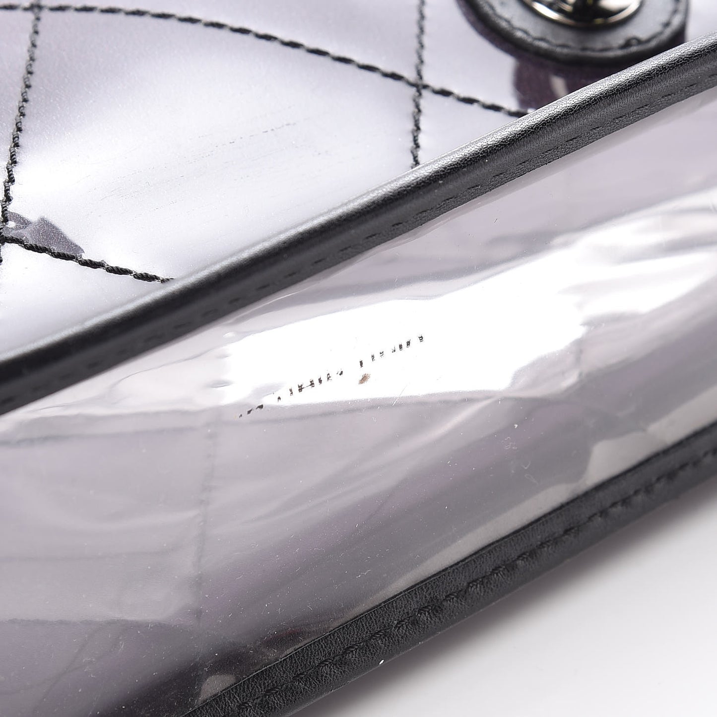 Vinyl Quilted Degrade Jumbo Single Flap Black