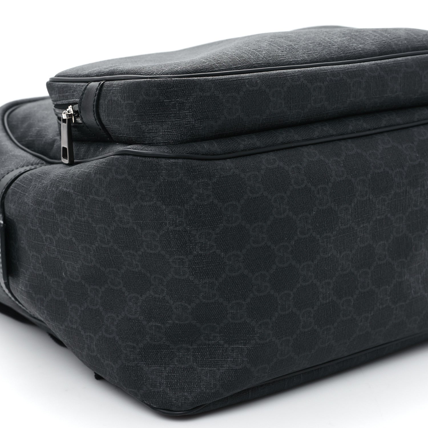 Gucci GG Supreme Monogram Medium Day Backpack Grey Black 7 of 12