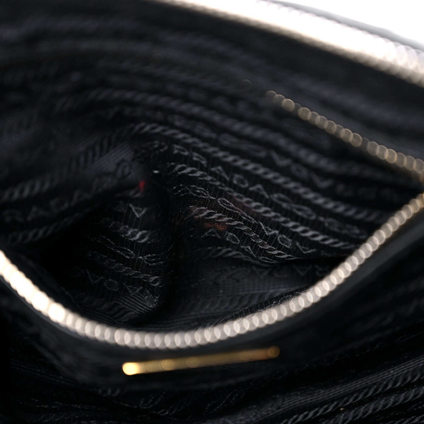 Nylon Tessuto Impuntu Quilted Flap Black
