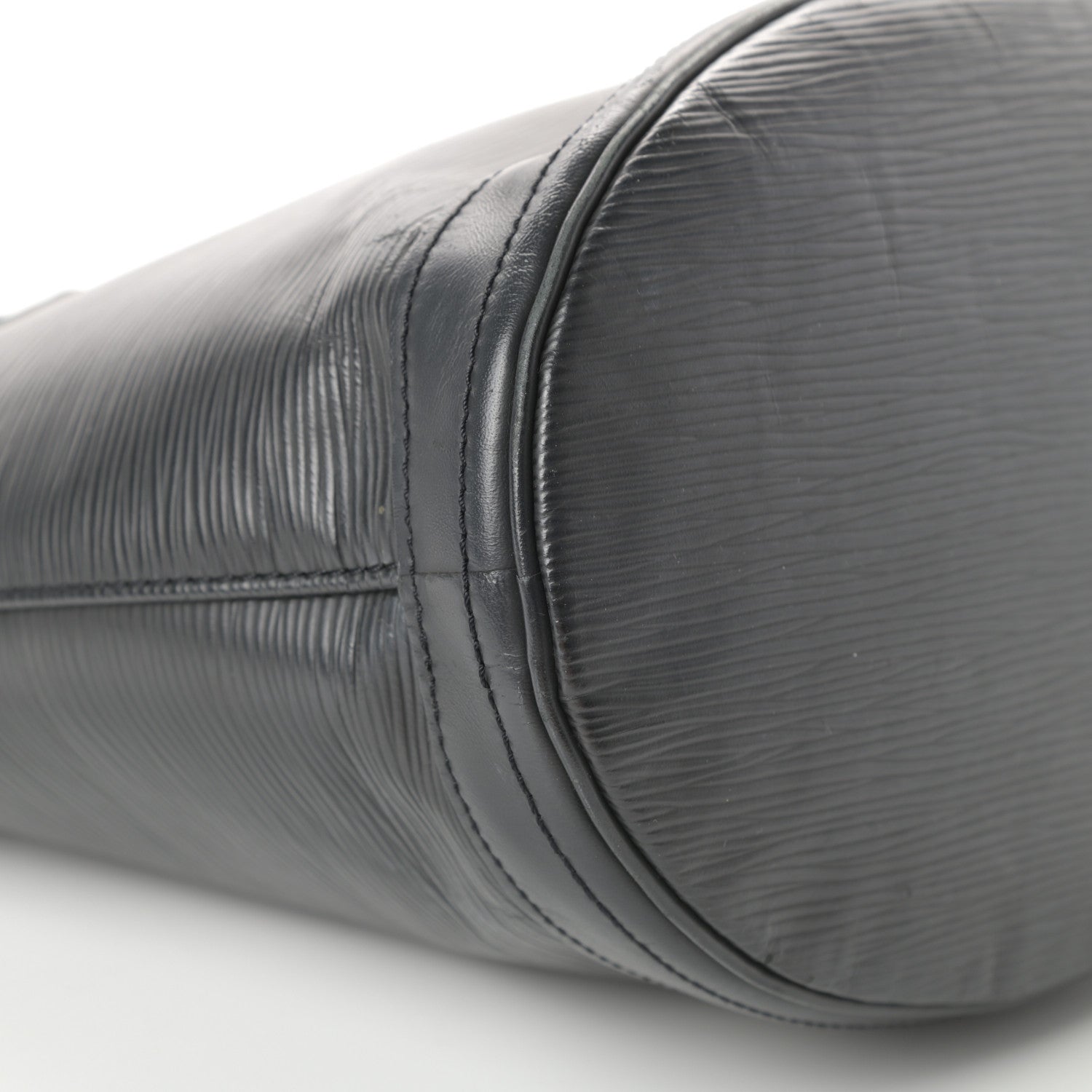 Louis Vuitton Epi Petit Bucket 23 Black 9 of 17