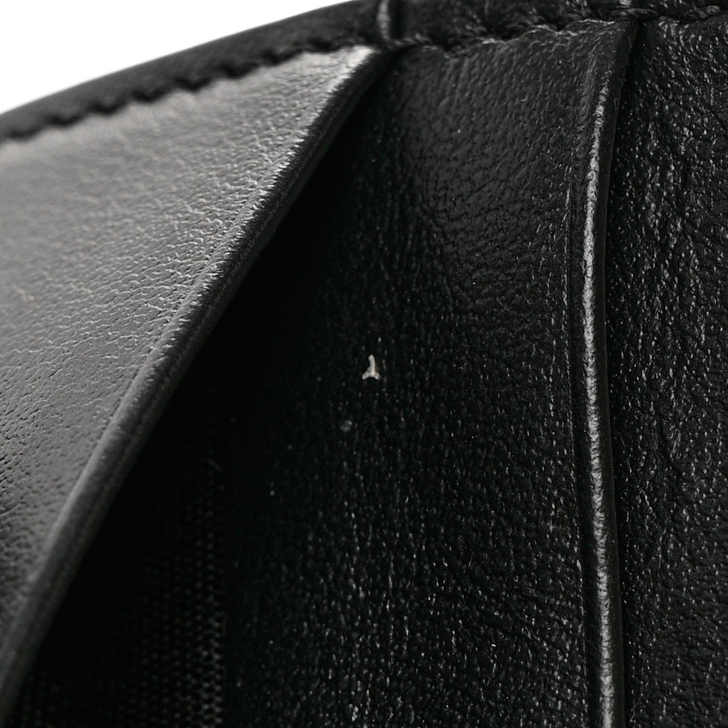 Shiny Smooth Lambskin Small Triomphe Wallet Black