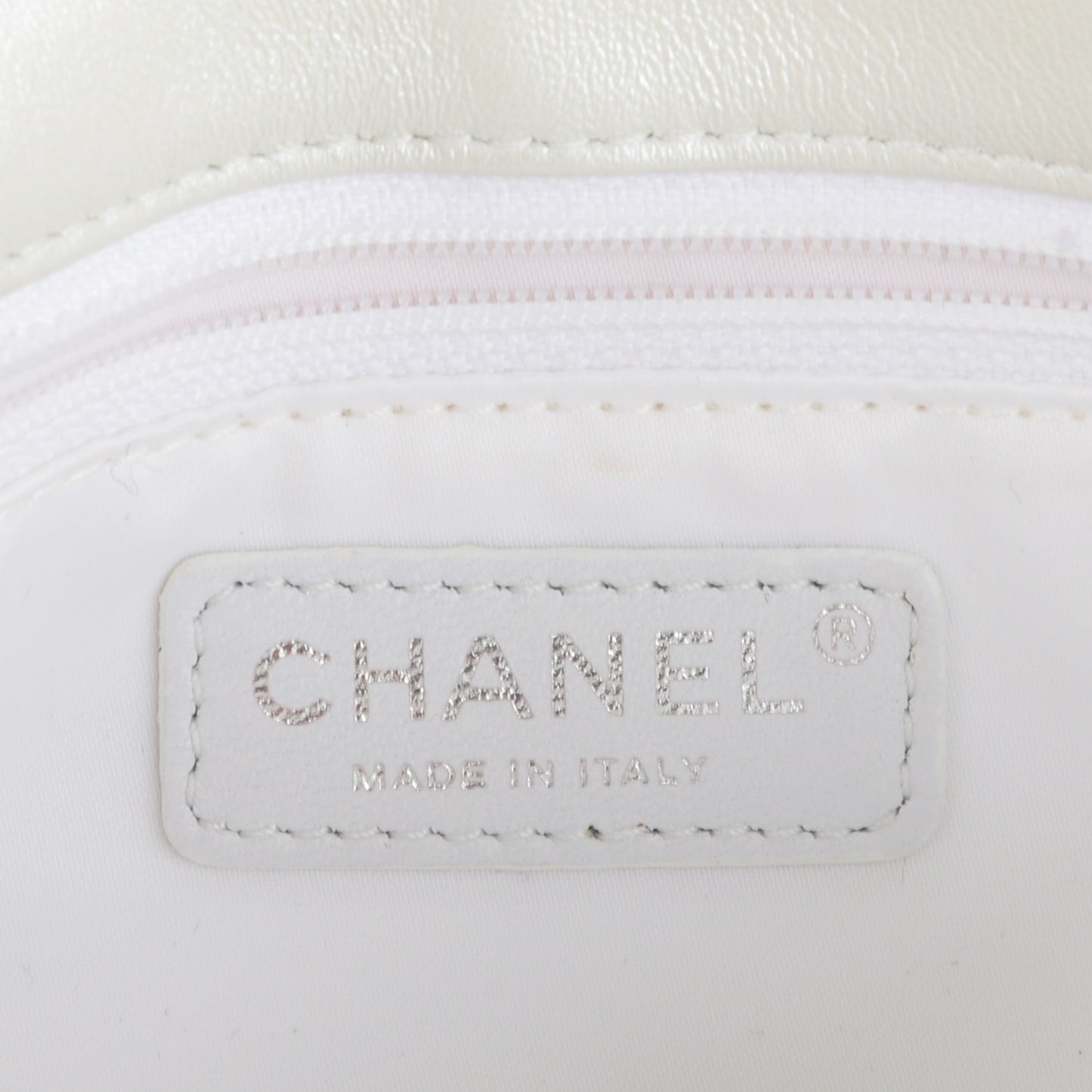 Sequin East West Flap Dark White