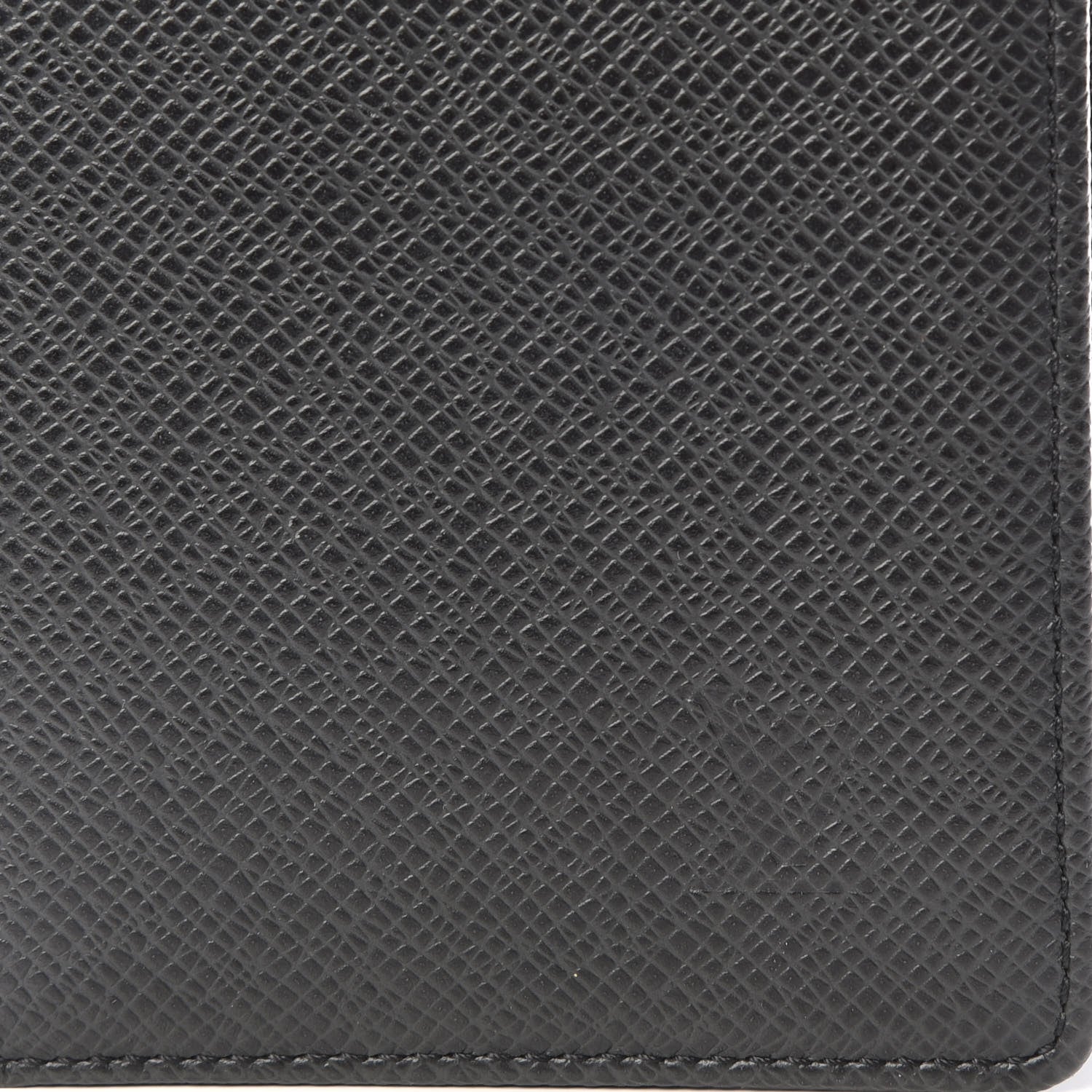 Louis Vuitton Taiga Pocket Agenda Cover Black 10 of 10