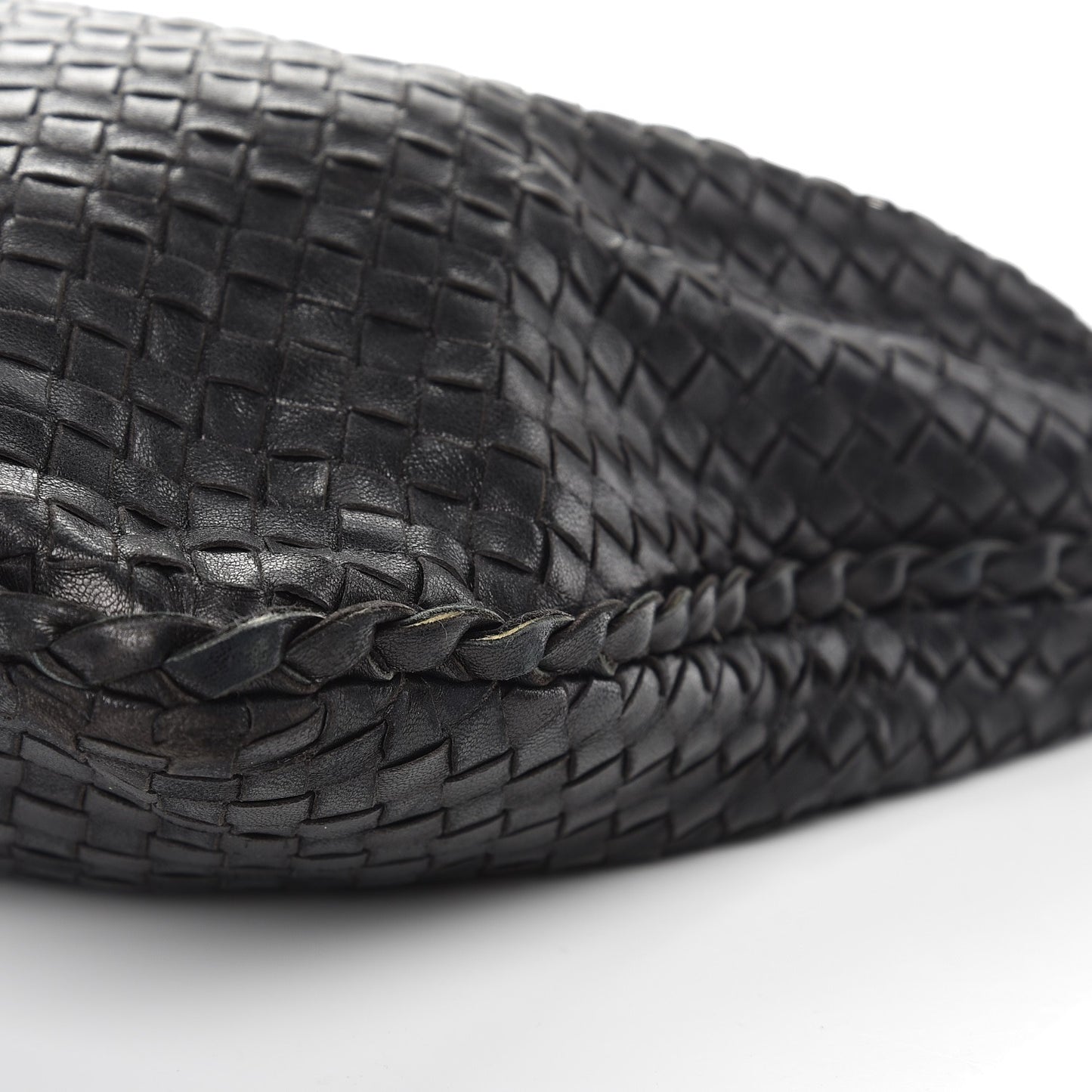 Nappa Intrecciato Large Veneta Hobo Nero Black