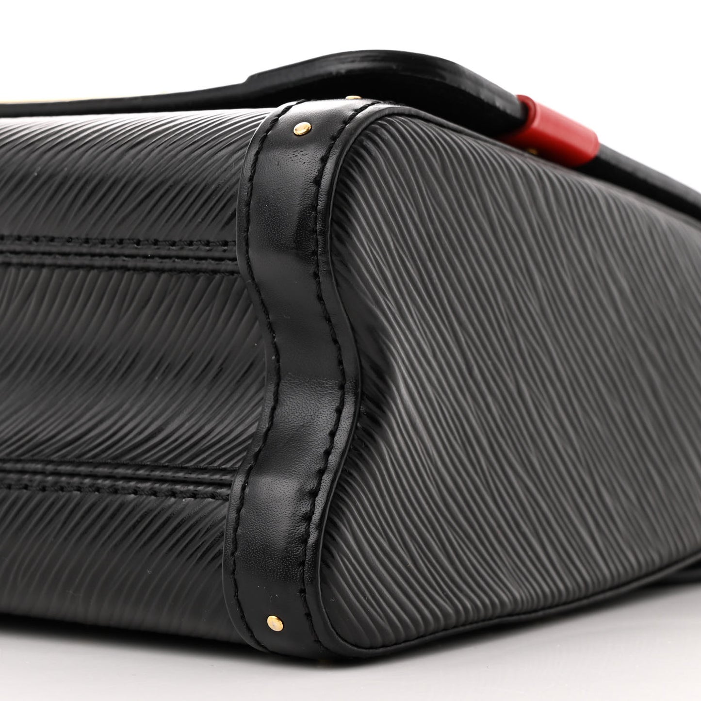 Epi Monogram Complice Trunks and Bags Twist Shoulder Bag MM Black