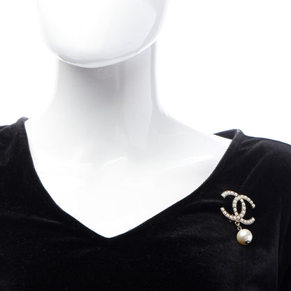 Chanel Pearl CC Drop Brooch Gold 2 of 4