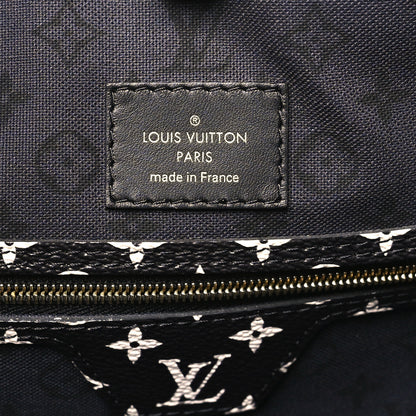 Louis Vuitton Monogram Giant Crafty Neverfull MM Creme Rouge Black 6 of 9