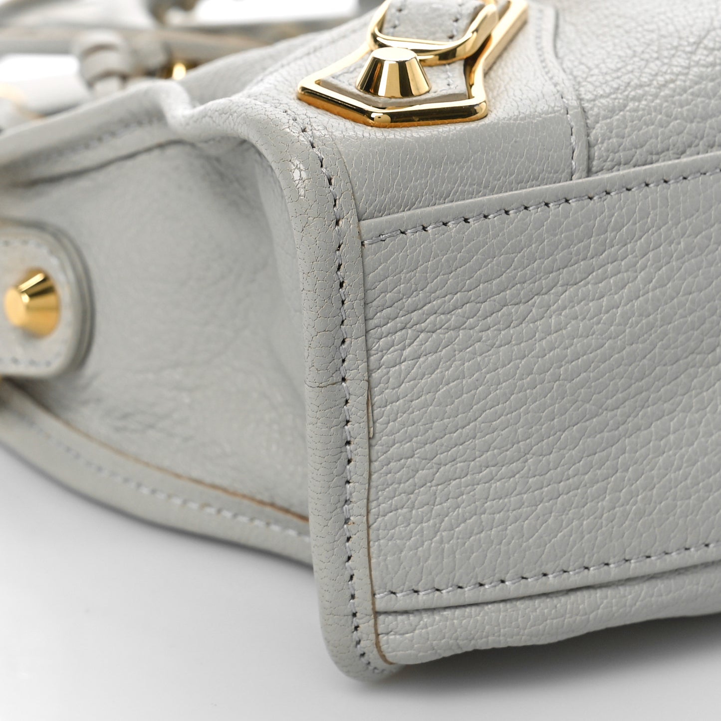Chevre Gold Metallic Edge Hardware Mini City Gris Clair Gris Perle