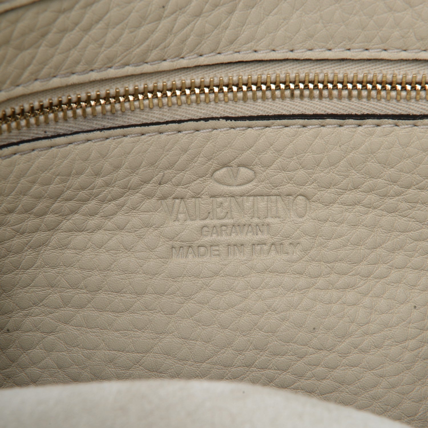 Valentino Garavani Pebbled Calfskin Small Rockstud Flip-Lock Messenger Bag Light Ivory 6 of 6