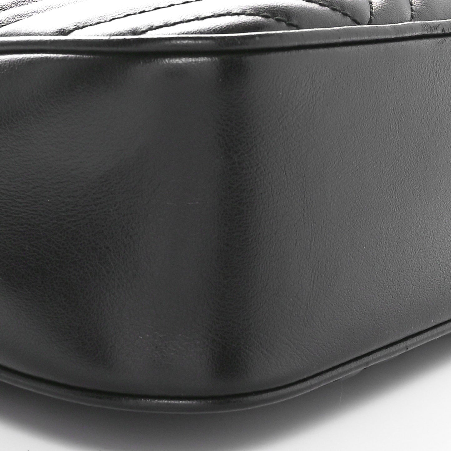 Calfskin Matelasse Small GG Marmont Chain Shoulder Bag Black