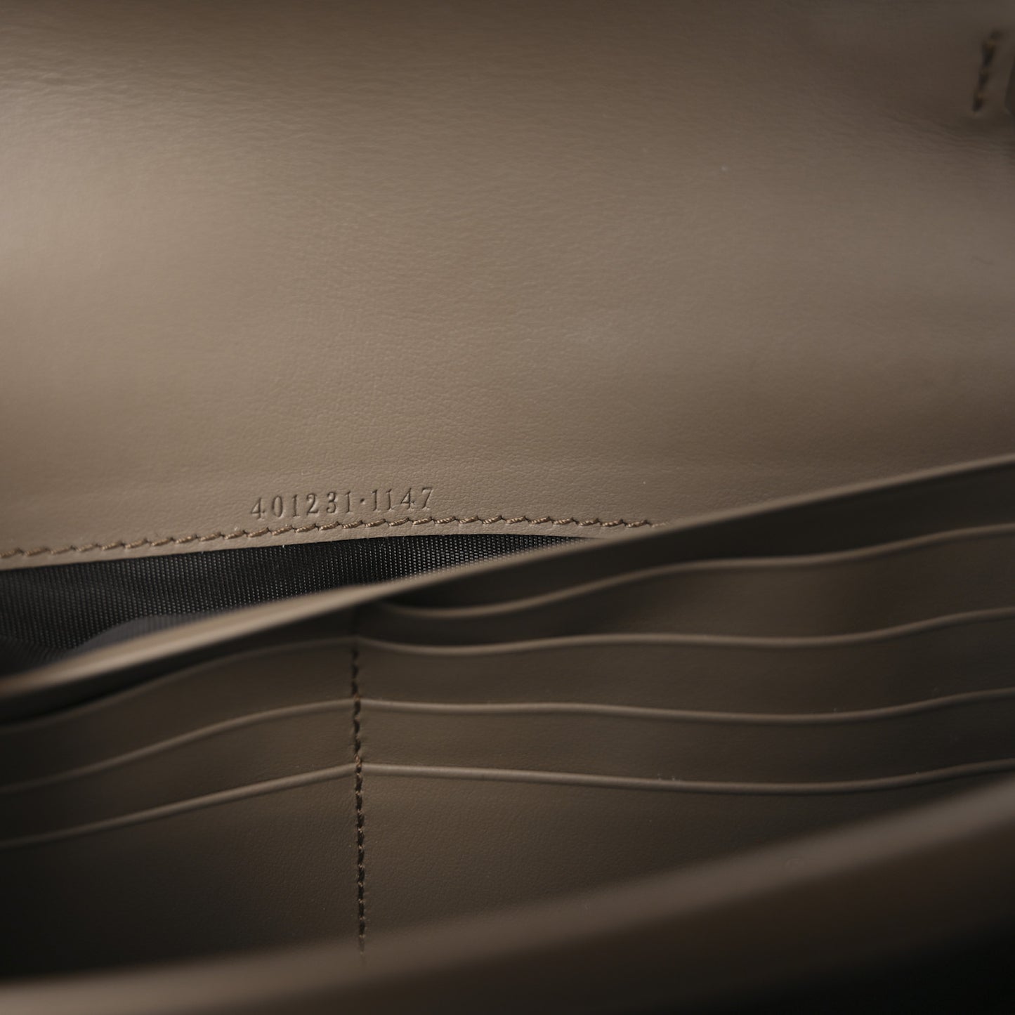 GG Supreme Monogram Mini Dionysus Chain Wallet Beige Taupe