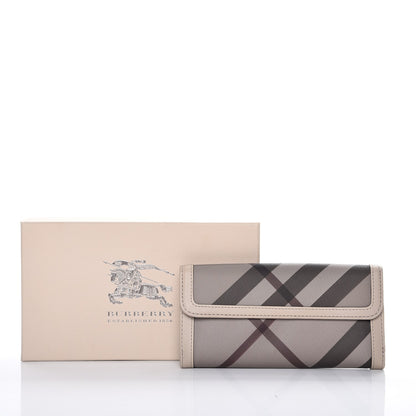 Burberry Smoked Check Continental Wallet Trench 9 of 9