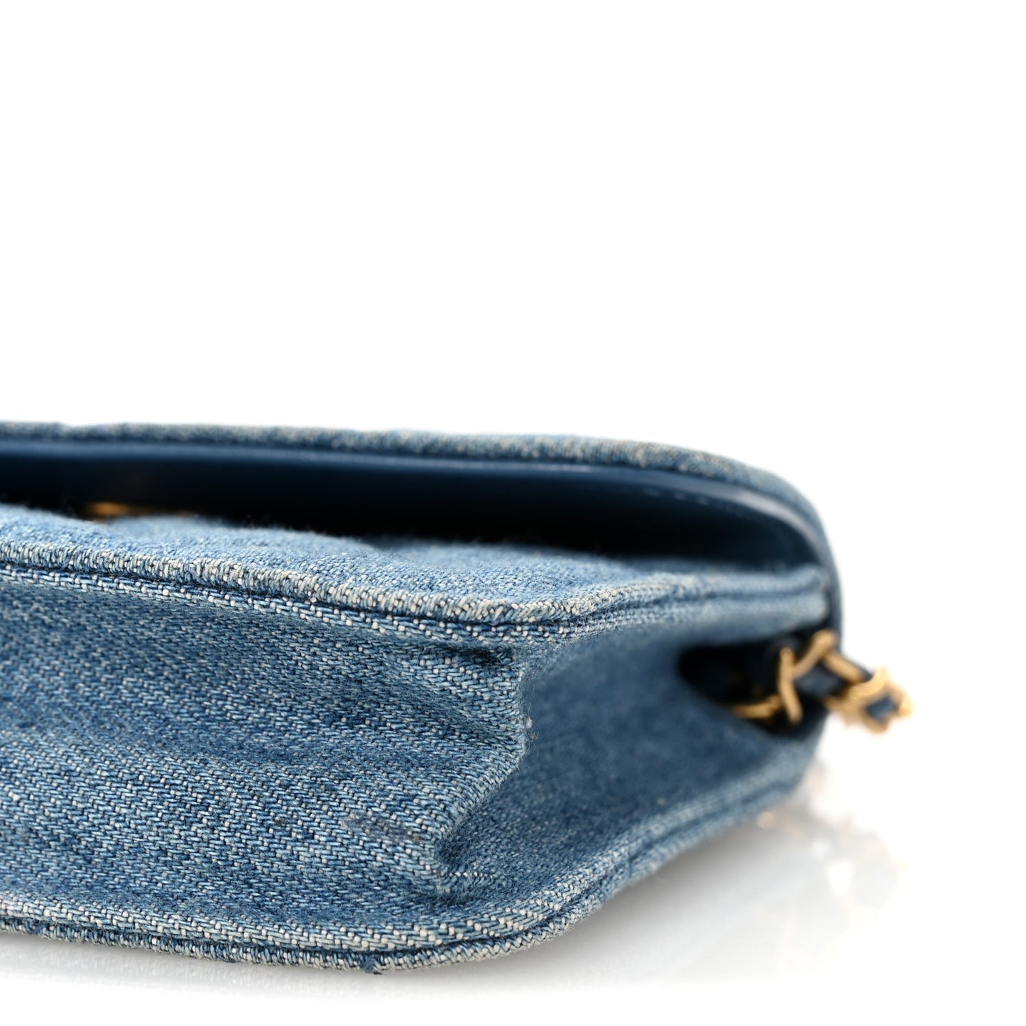 Denim Quilted CC Pearl Crush Clutch With Chain Blue