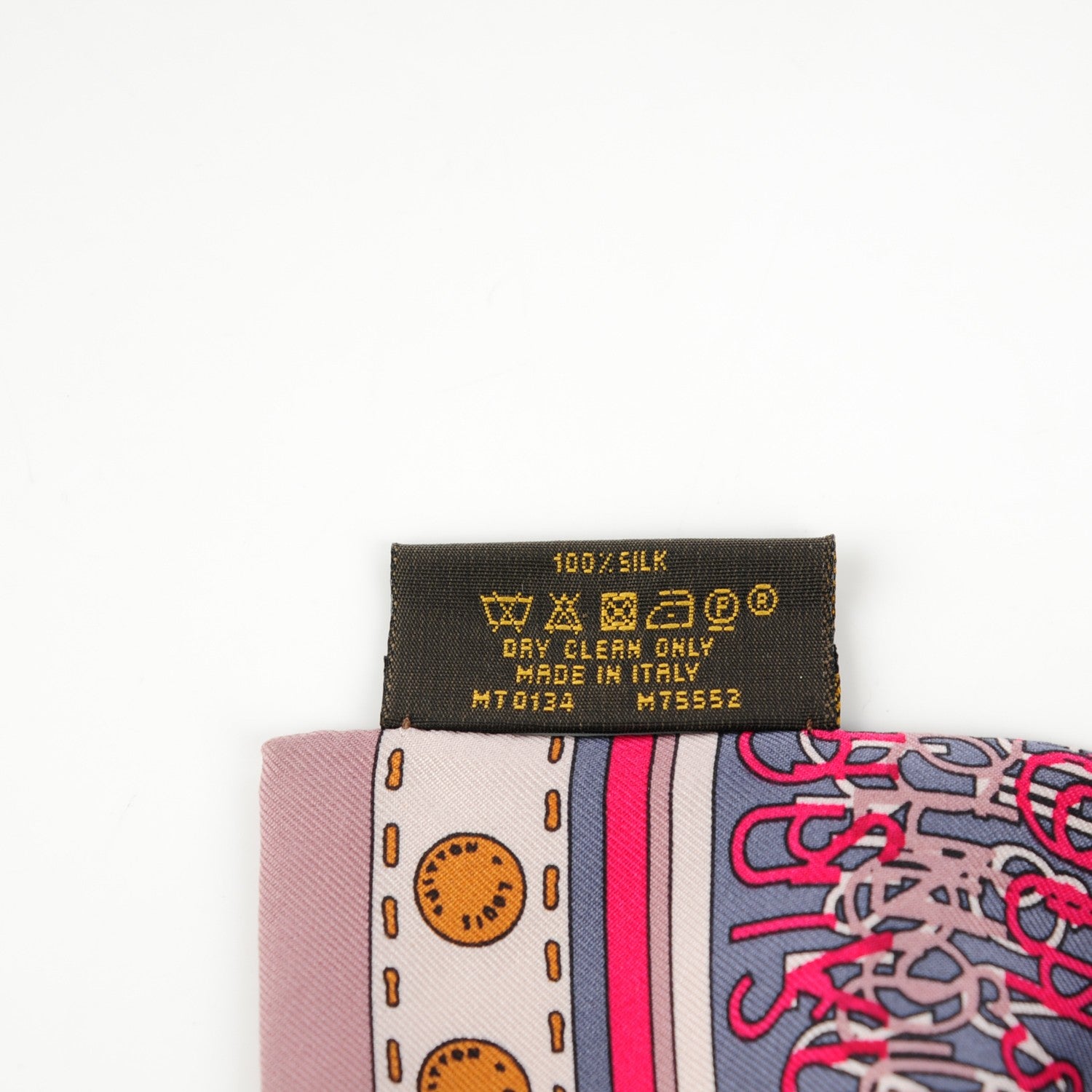 Louis Vuitton Silk Monogram Map Bandeau Quetsche 6 of 6