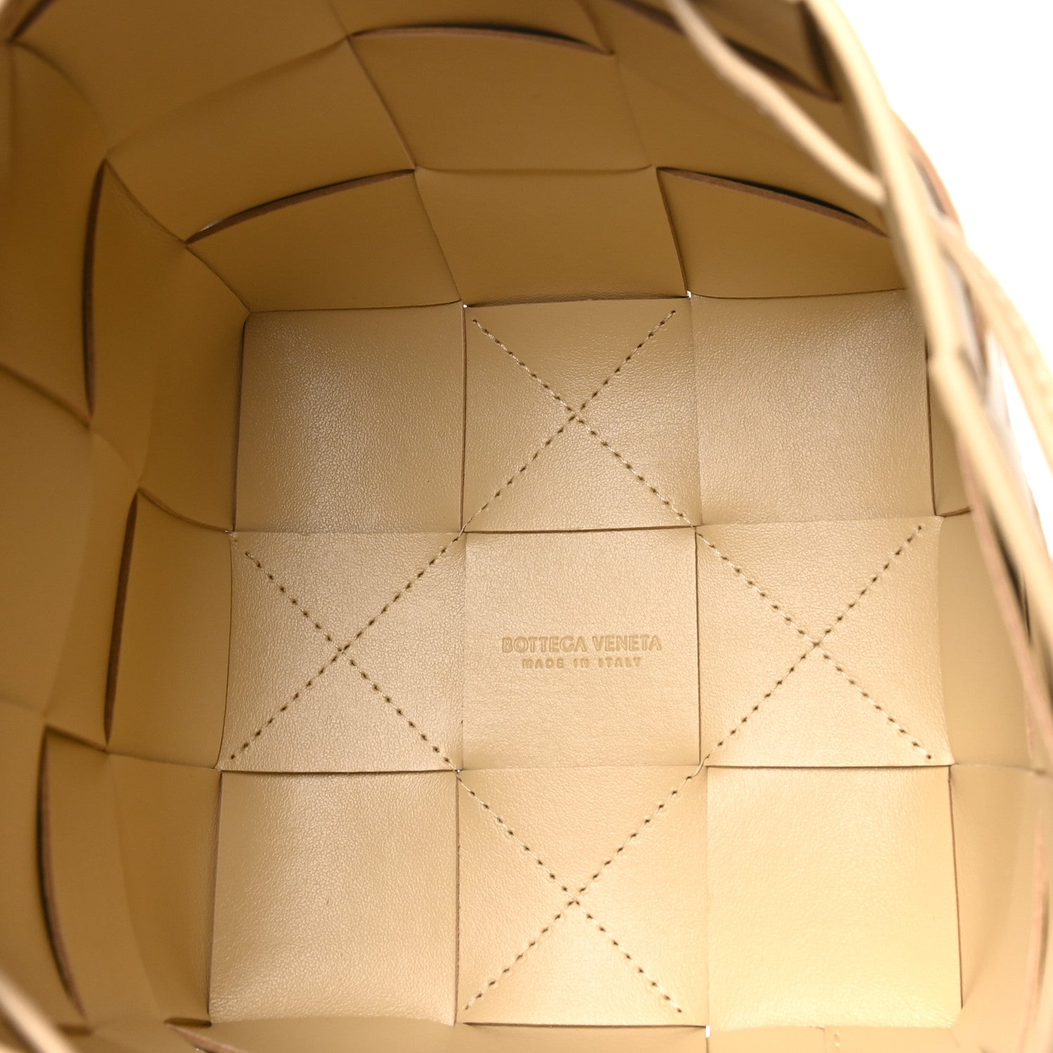 Bottega Veneta Nappa Maxi Intrecciato Small Cassette Bucket Bag Porridge 5 of 9