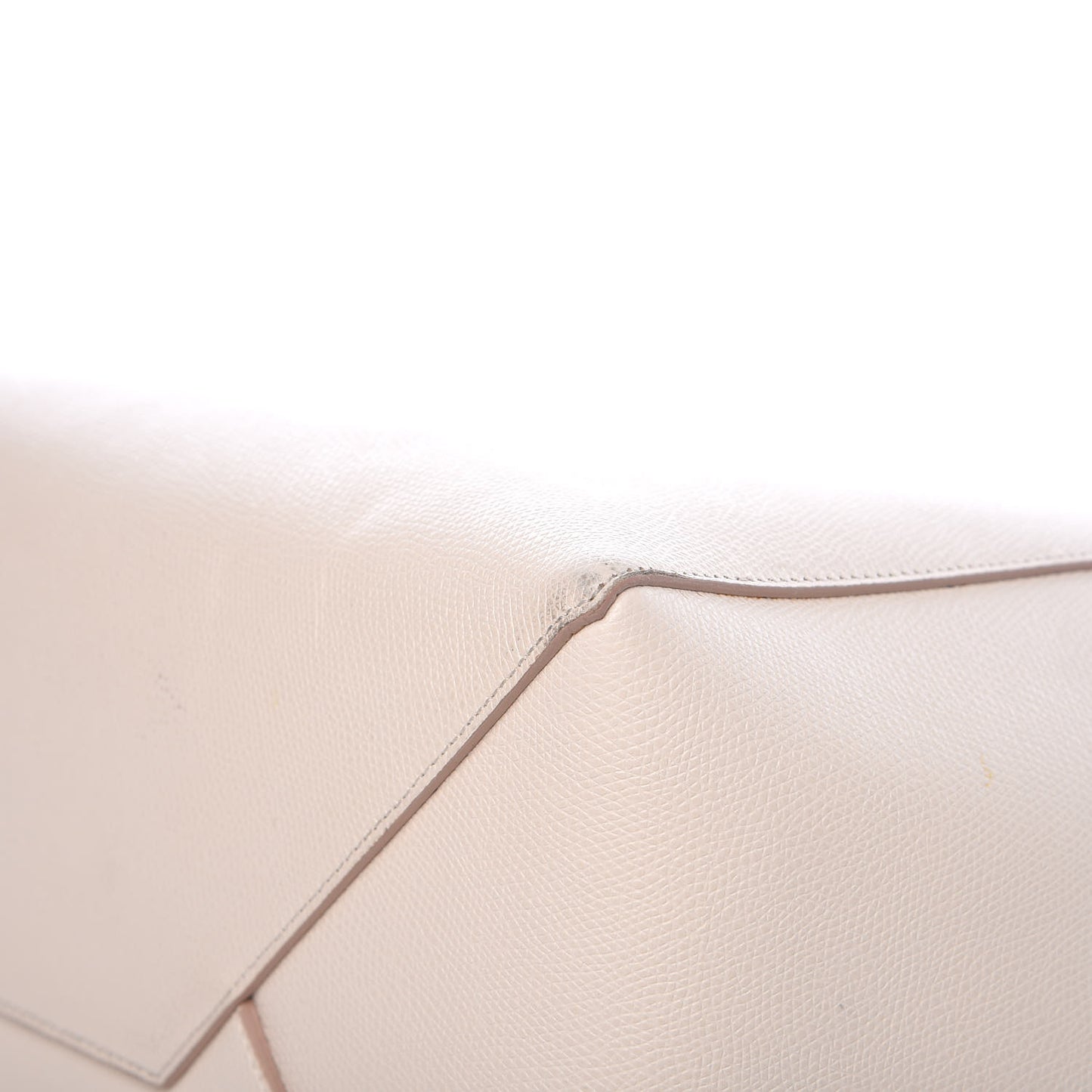 Grained Calfskin Medium Horizontal Cabas Phantom White
