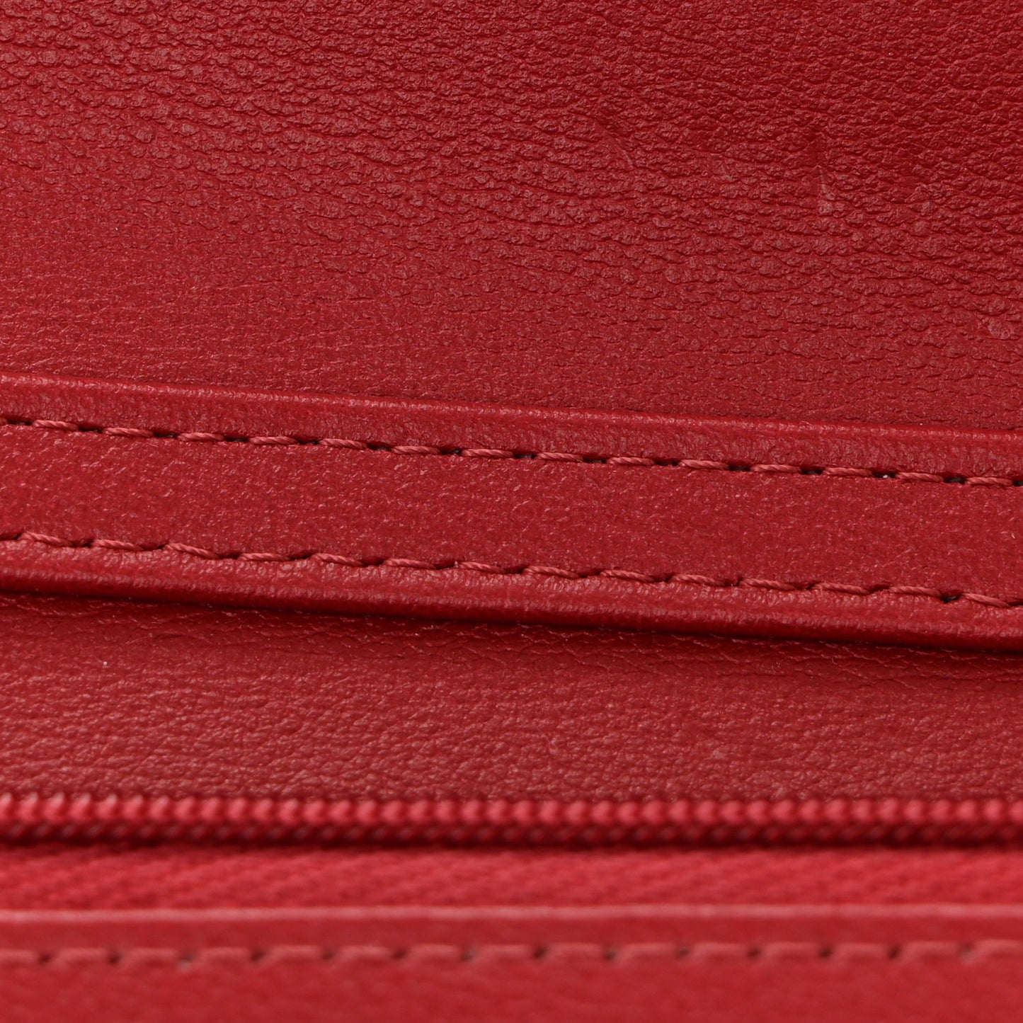 Patent Quilted Chain Around Heart Wallet On Chain WOC Red