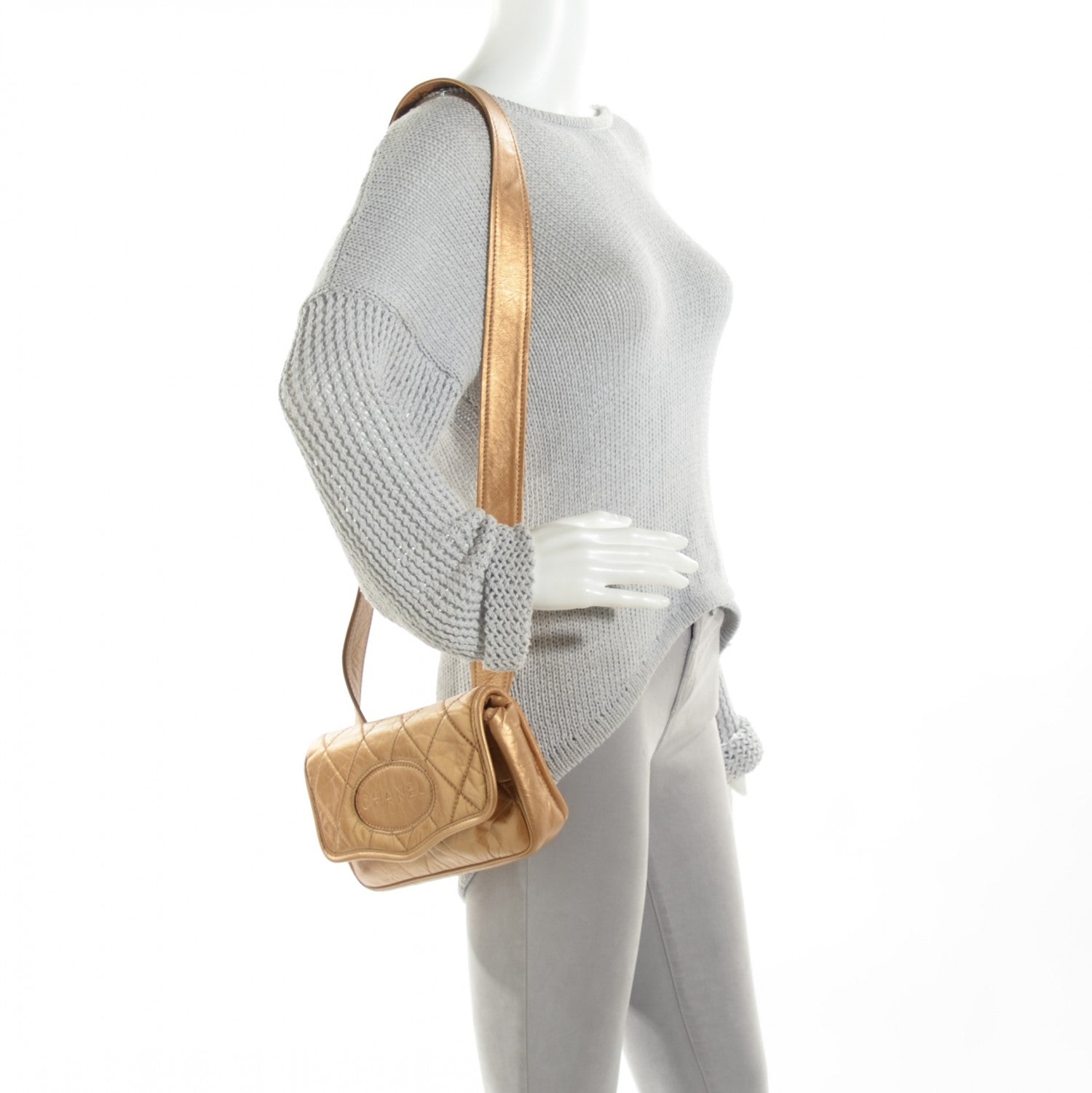 Chanel Metallic Aged Calfskin Quilted Shoulder Flap Bag Gold 2 of 7