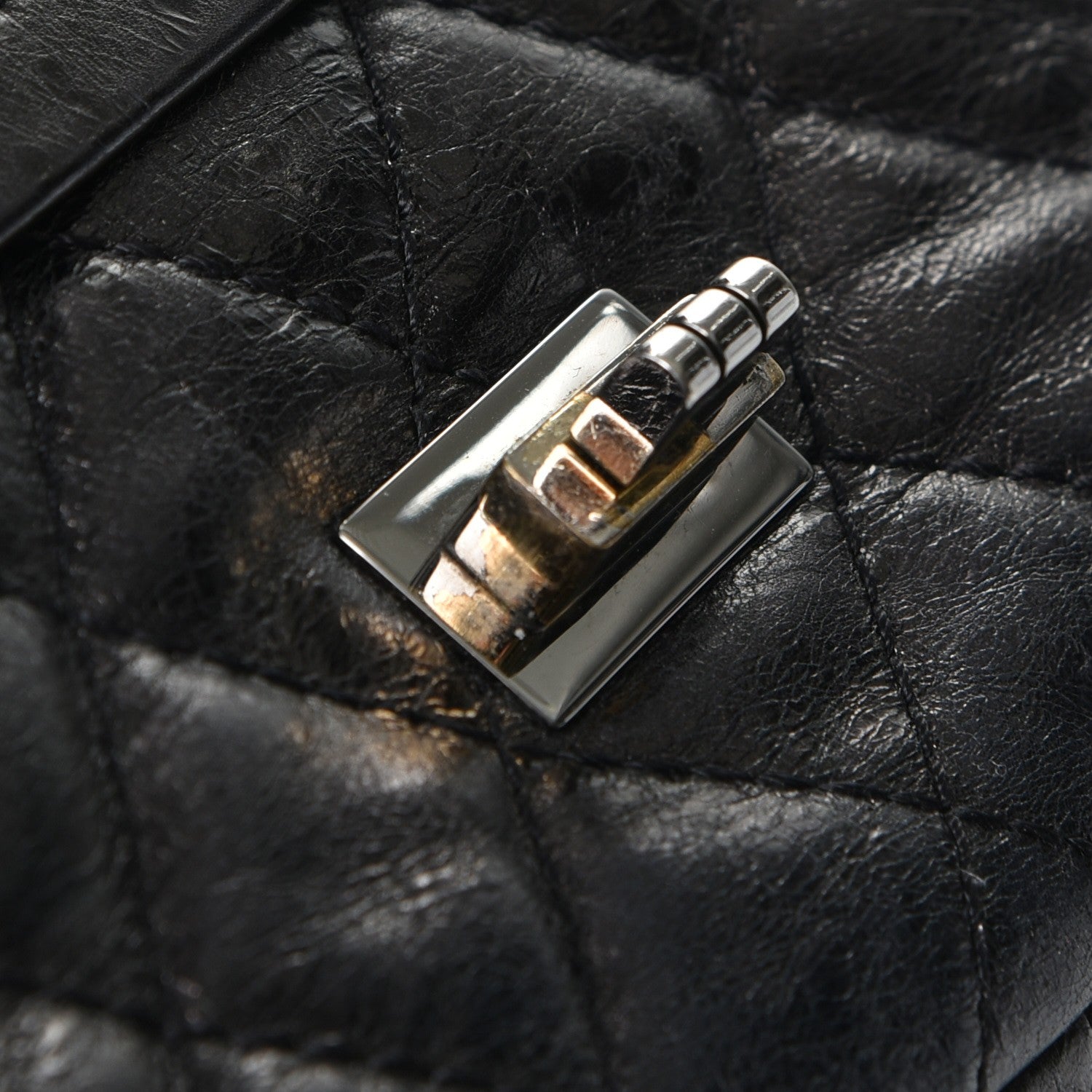 Chanel Metallic Aged Calfskin 2.55 Reissue 226 Flap Black 10 of 11