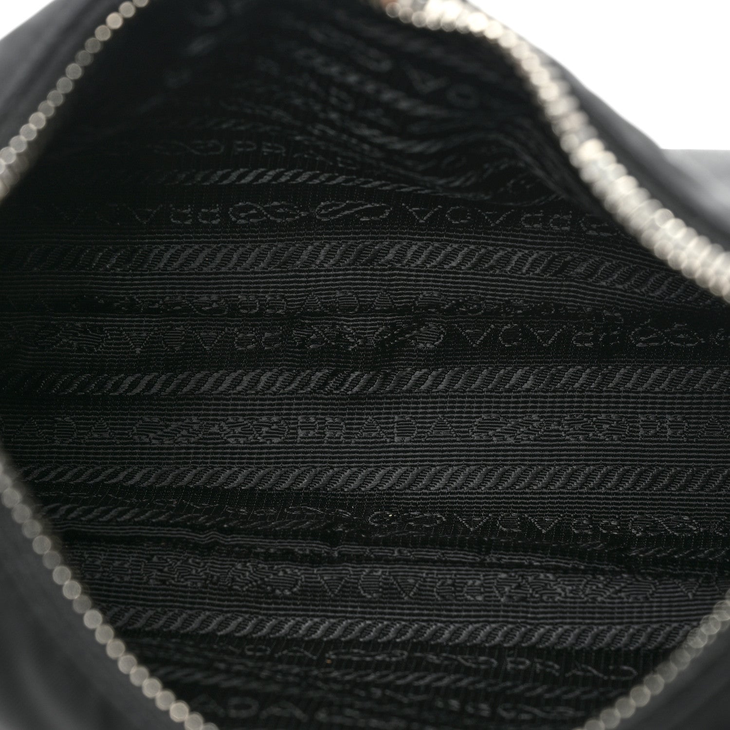 Prada Nylon Re-Edition 2005 Shoulder Bag Black 5 of 8