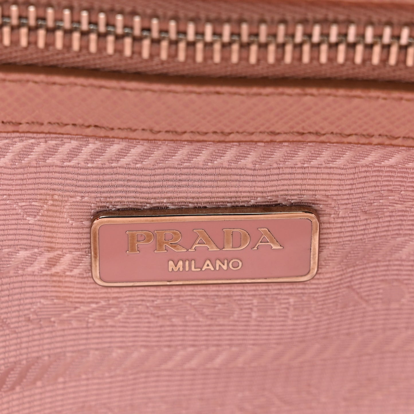 Nylon Tessuto Impunture Quilted Flap Opale