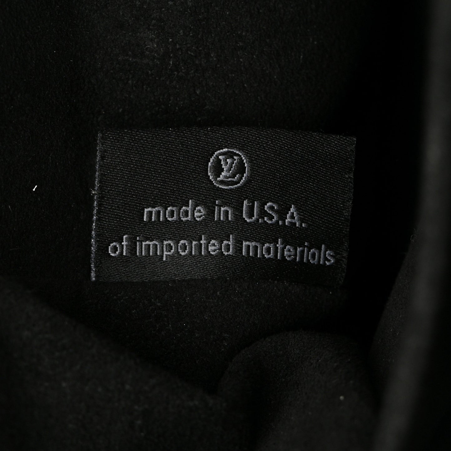 Reverse Monogram Pochette Metis