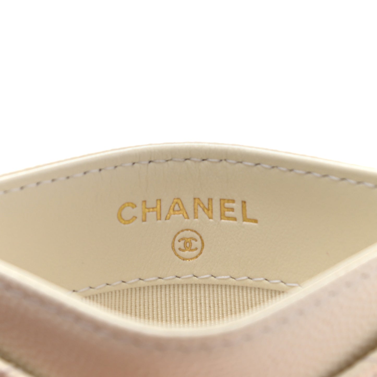 Caviar Quilted Card Holder White