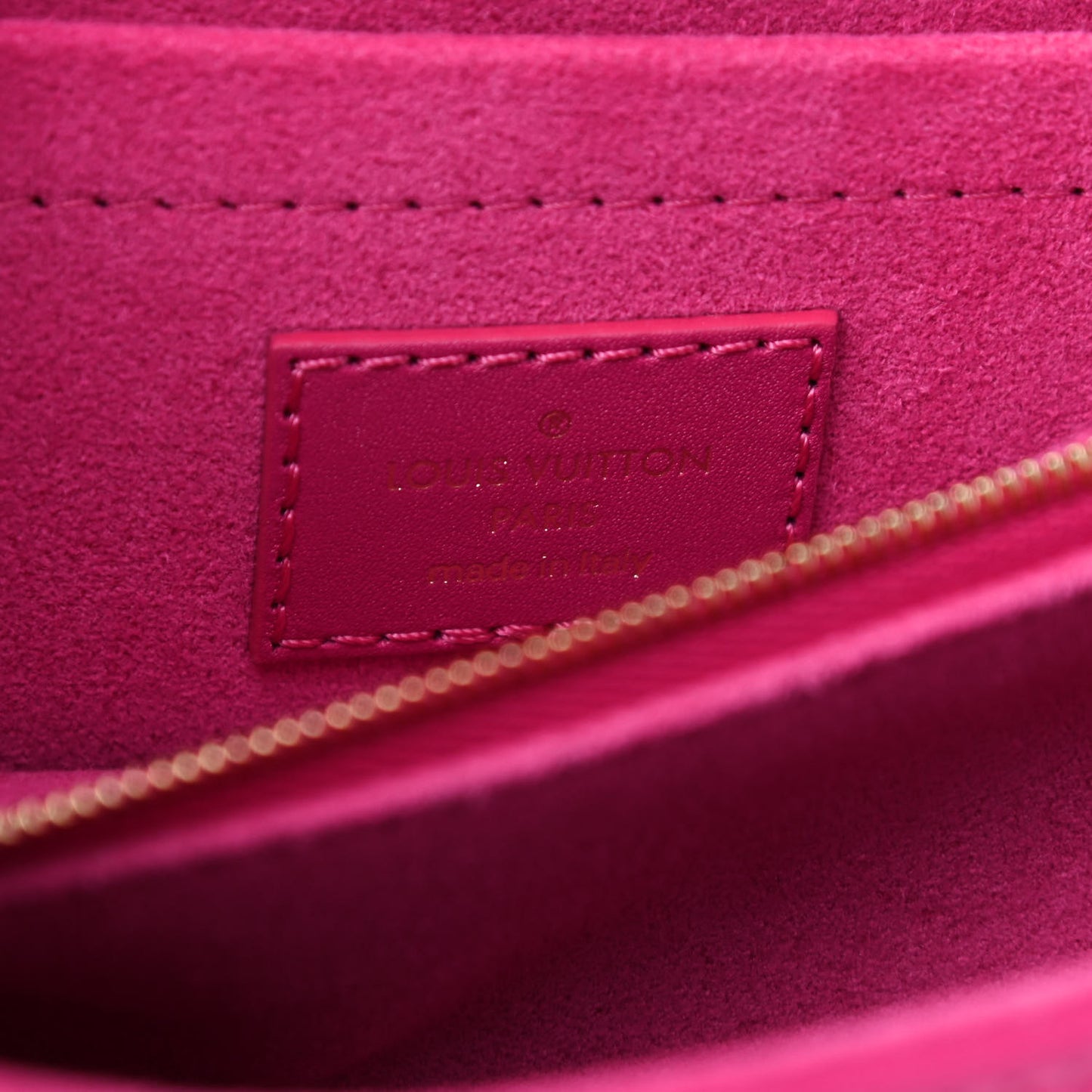 Calfskin LV New Wave Chain Bag Rose Freesia