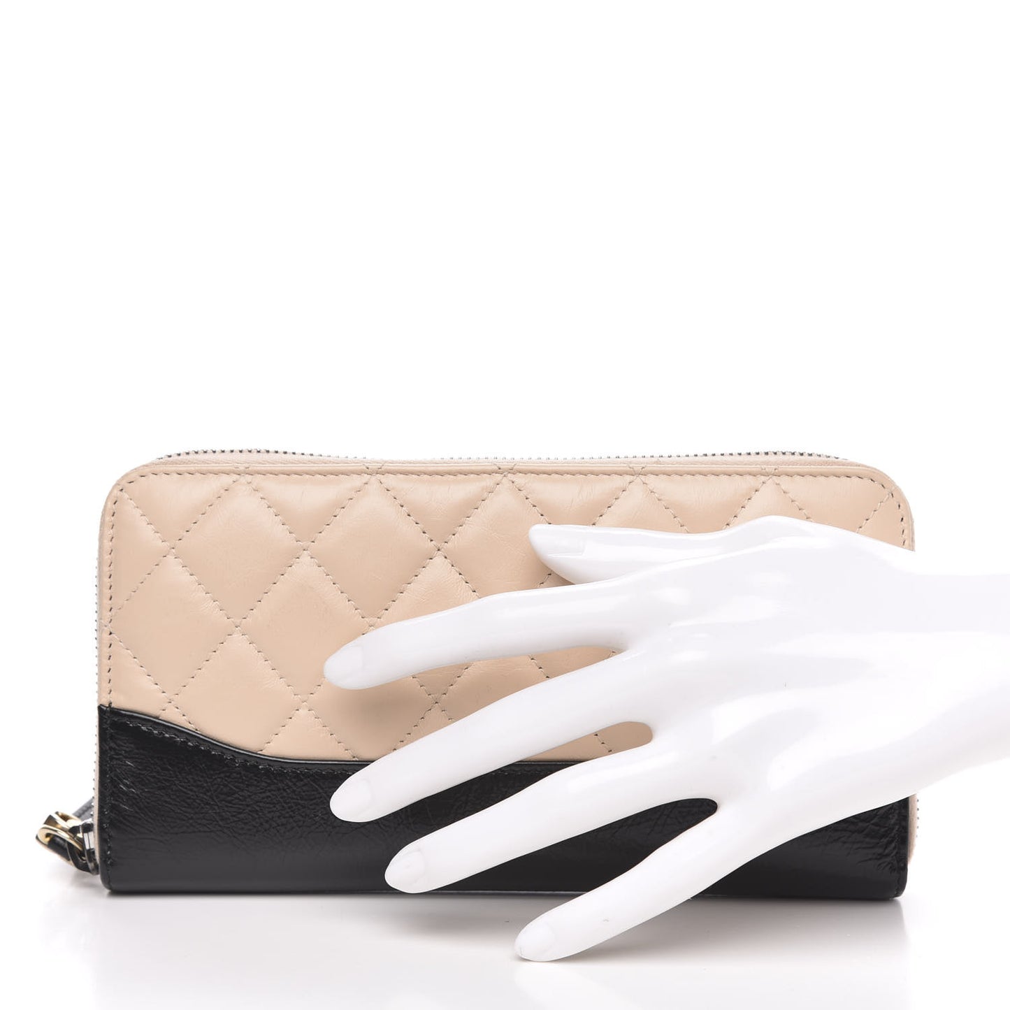 Aged Calfskin Quilted Large Gabrielle Zip Around Wallet Beige Black