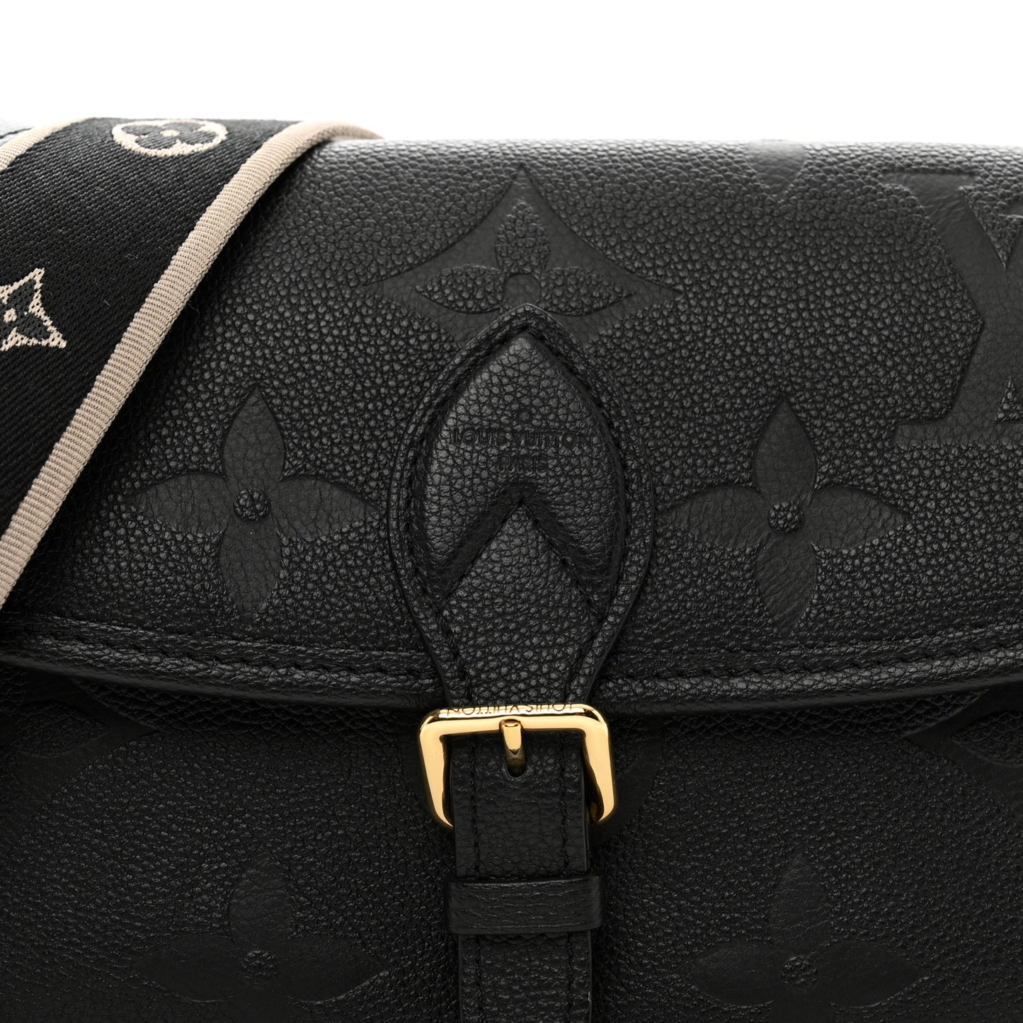 Empreinte Monogram Giant Diane Black