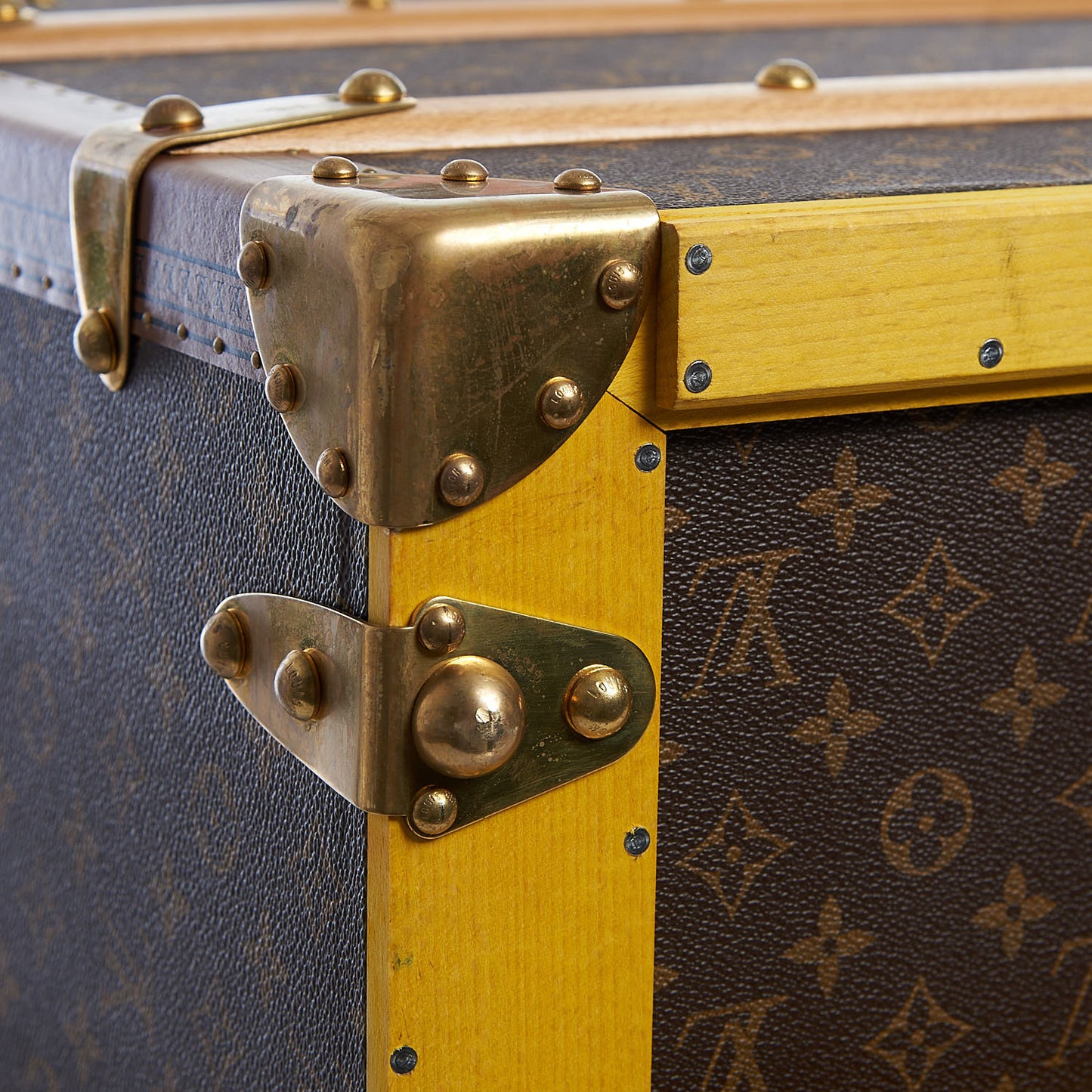 Monogram Malle Courrier Lozine Trunk 110