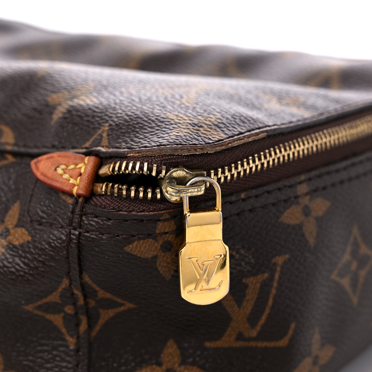 Louis Vuitton Monogram Packing Cube MM 18 of 20