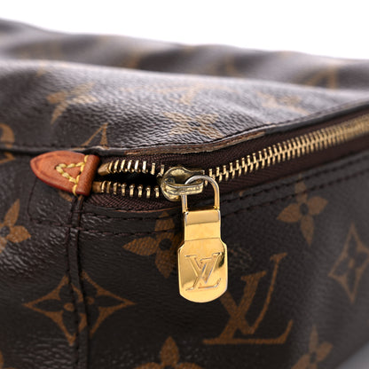 Louis Vuitton Monogram Packing Cube MM 18 of 20