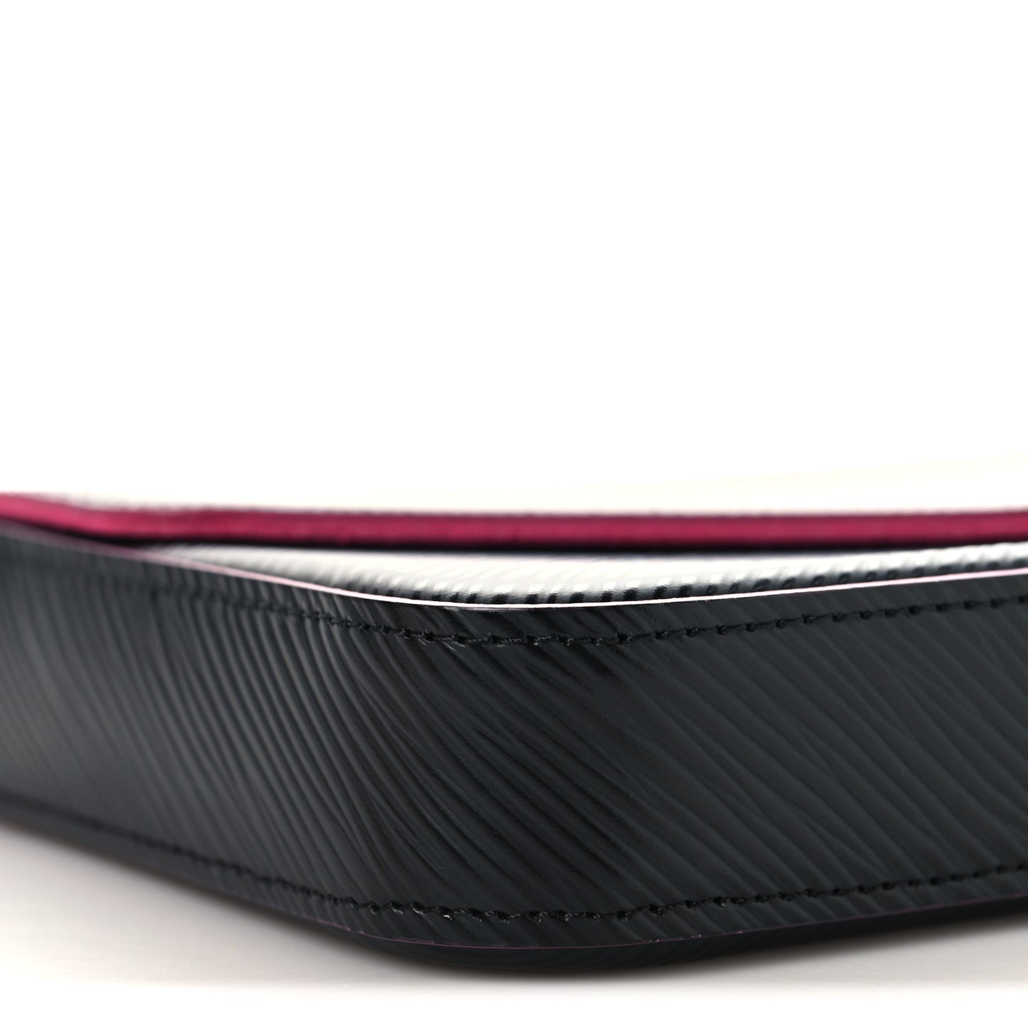 Epi Pochette Felicie Black Hot Pink