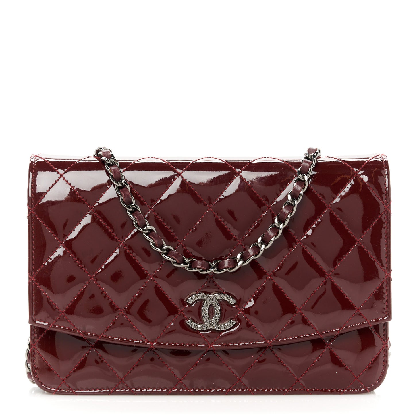 Patent Quilted Brilliant Wallet On Chain WOC Dark Burgundy