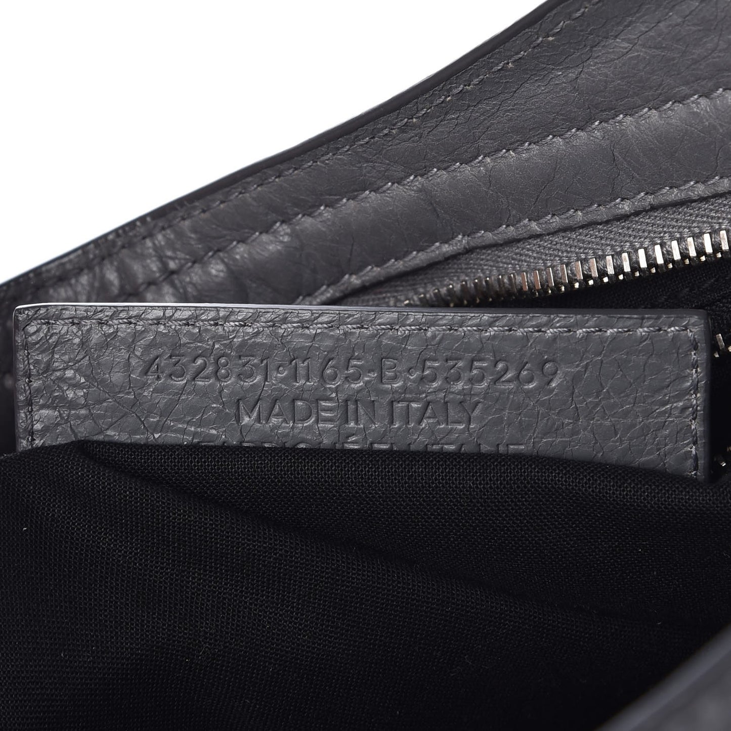 Agneau Silver Metallic Edge Hardware S City Gris Cendre