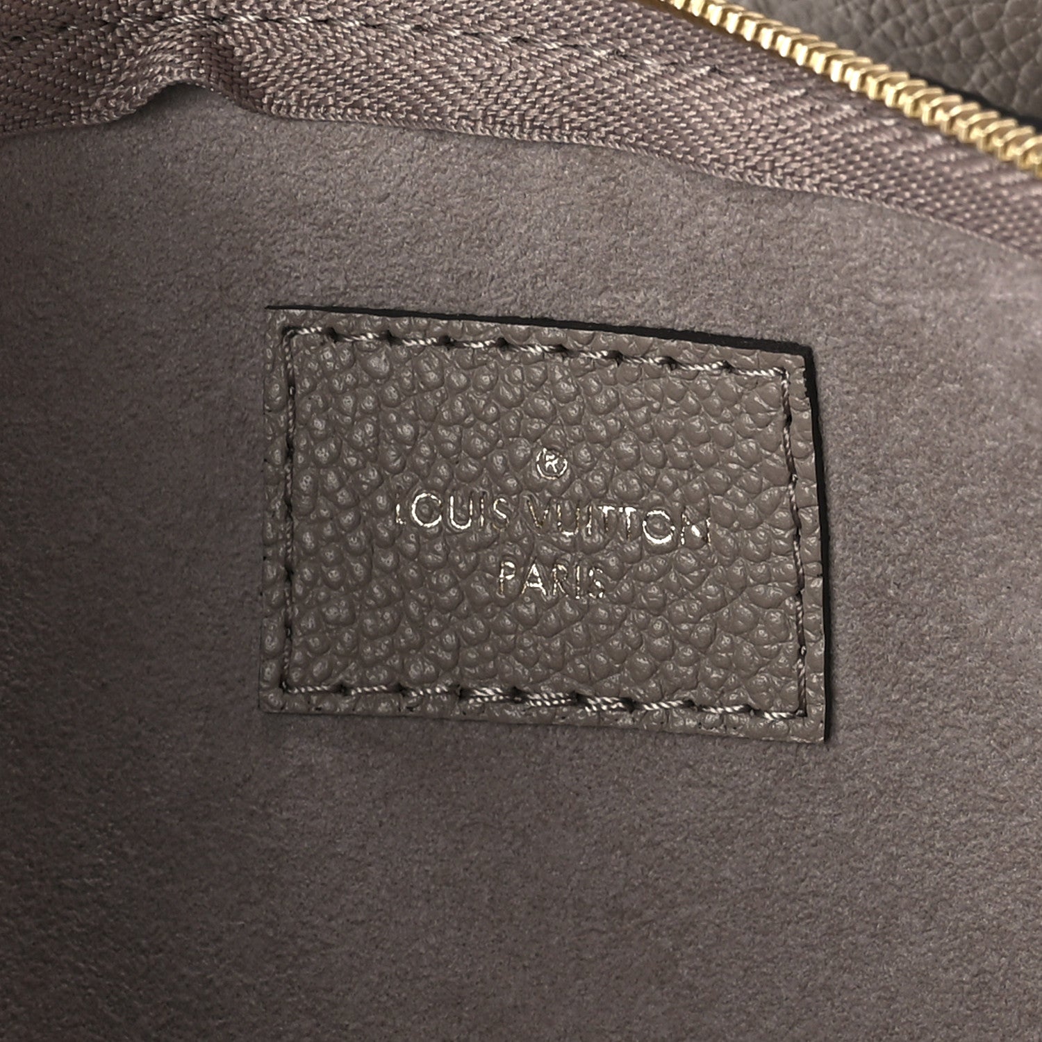 Louis Vuitton Empreinte Monogram Giant CarryAll MM Tourterelle 7 of 14