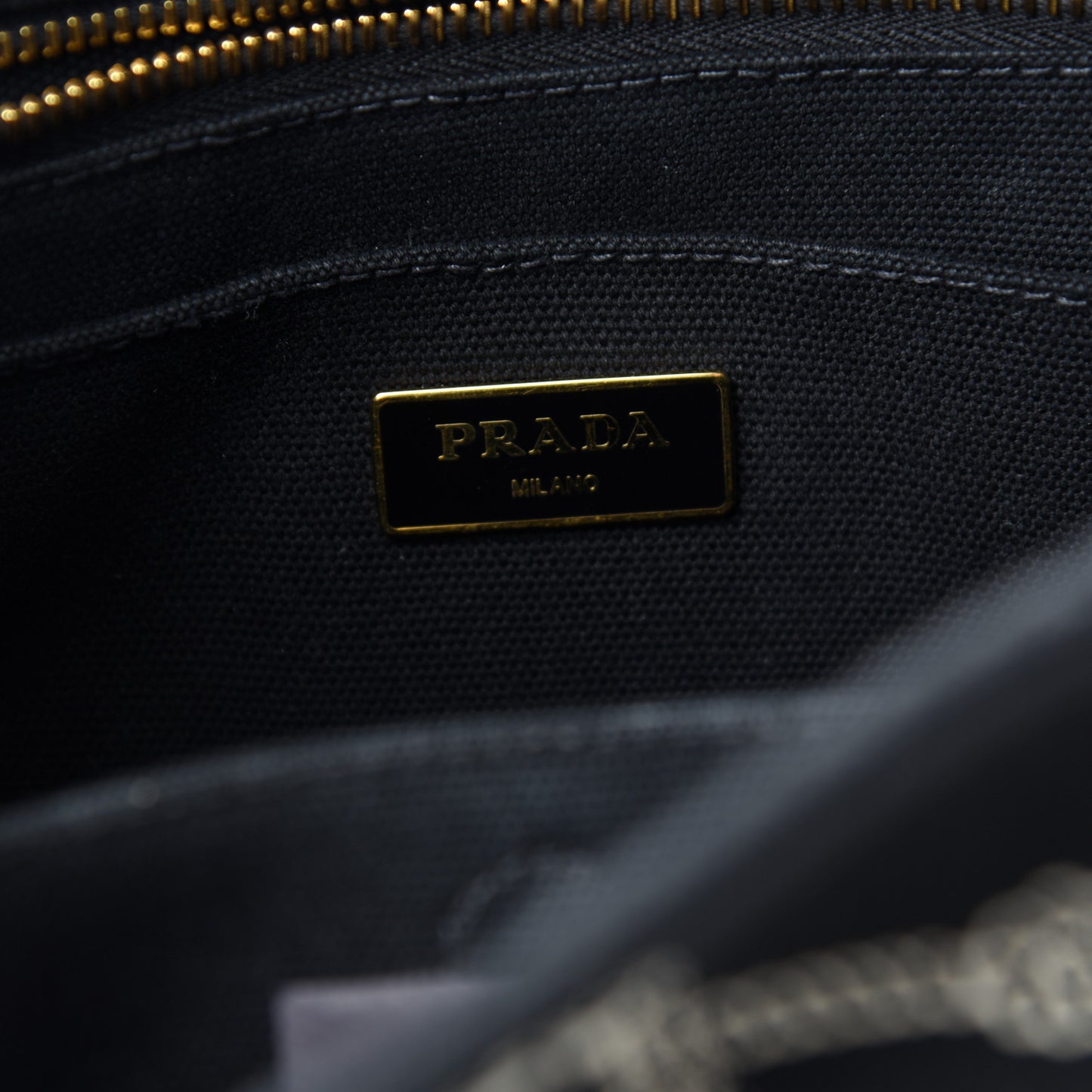 Canapa Small Logo Tote Black