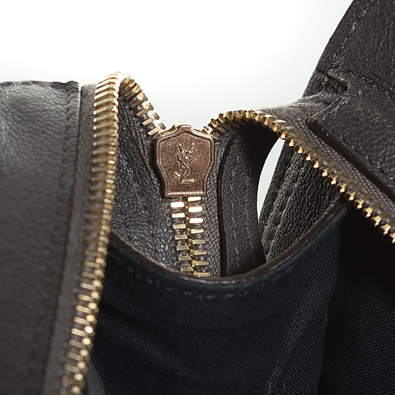 Saint Laurent Sheepskin Mini Cabas ChYc Light Seppia 8 of 8