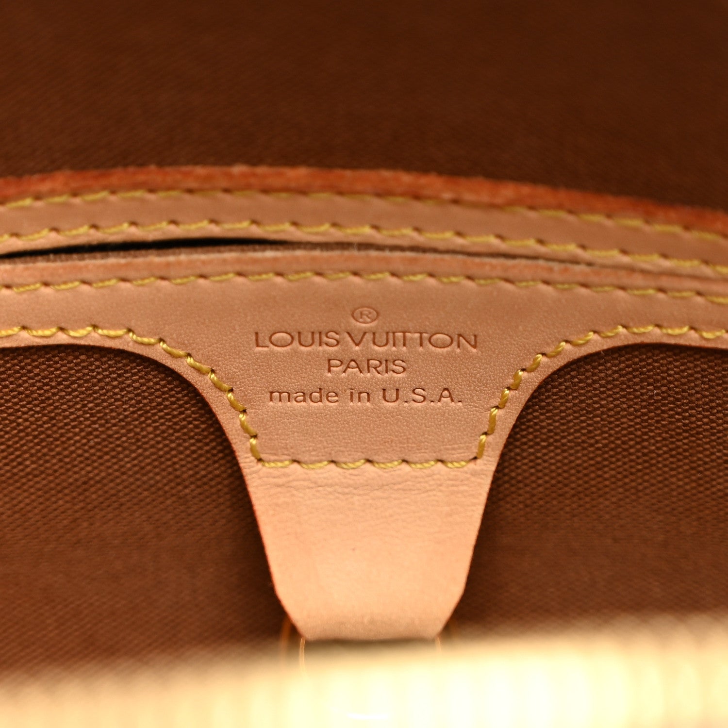 Louis Vuitton Monogram Ellipse PM 6 of 11