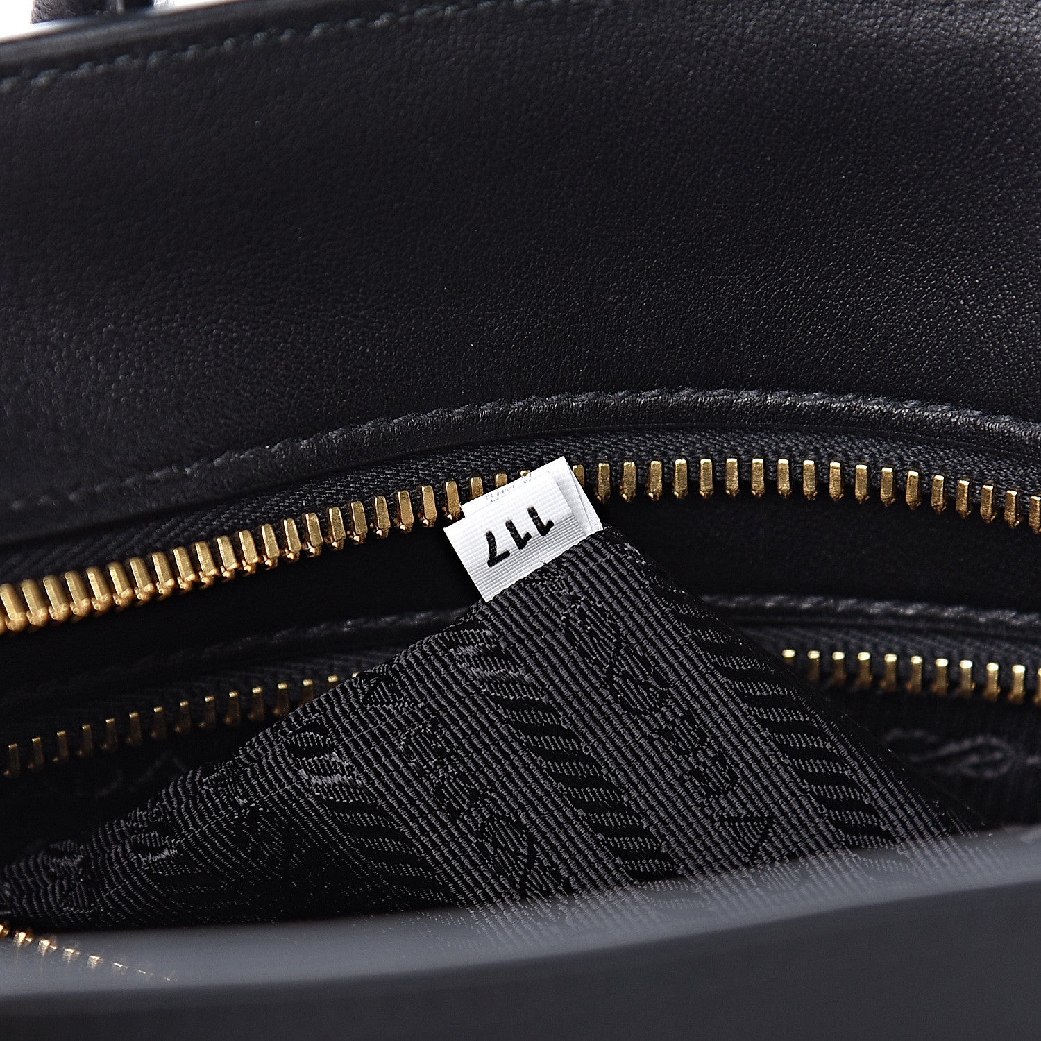 Prada Saffiano City Calf Medium Esplanade Tote Biliardo Black 7 of 11