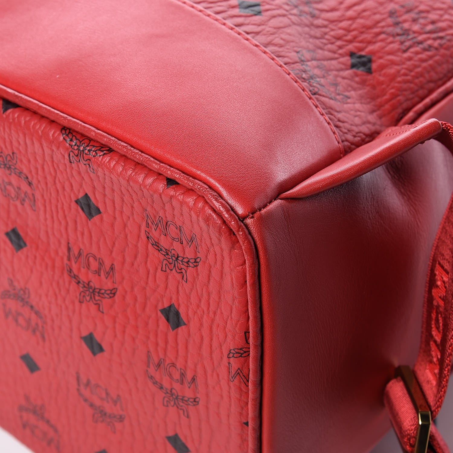 MCM Visetos Medium Duke Backpack Ruby Red 13 of 14