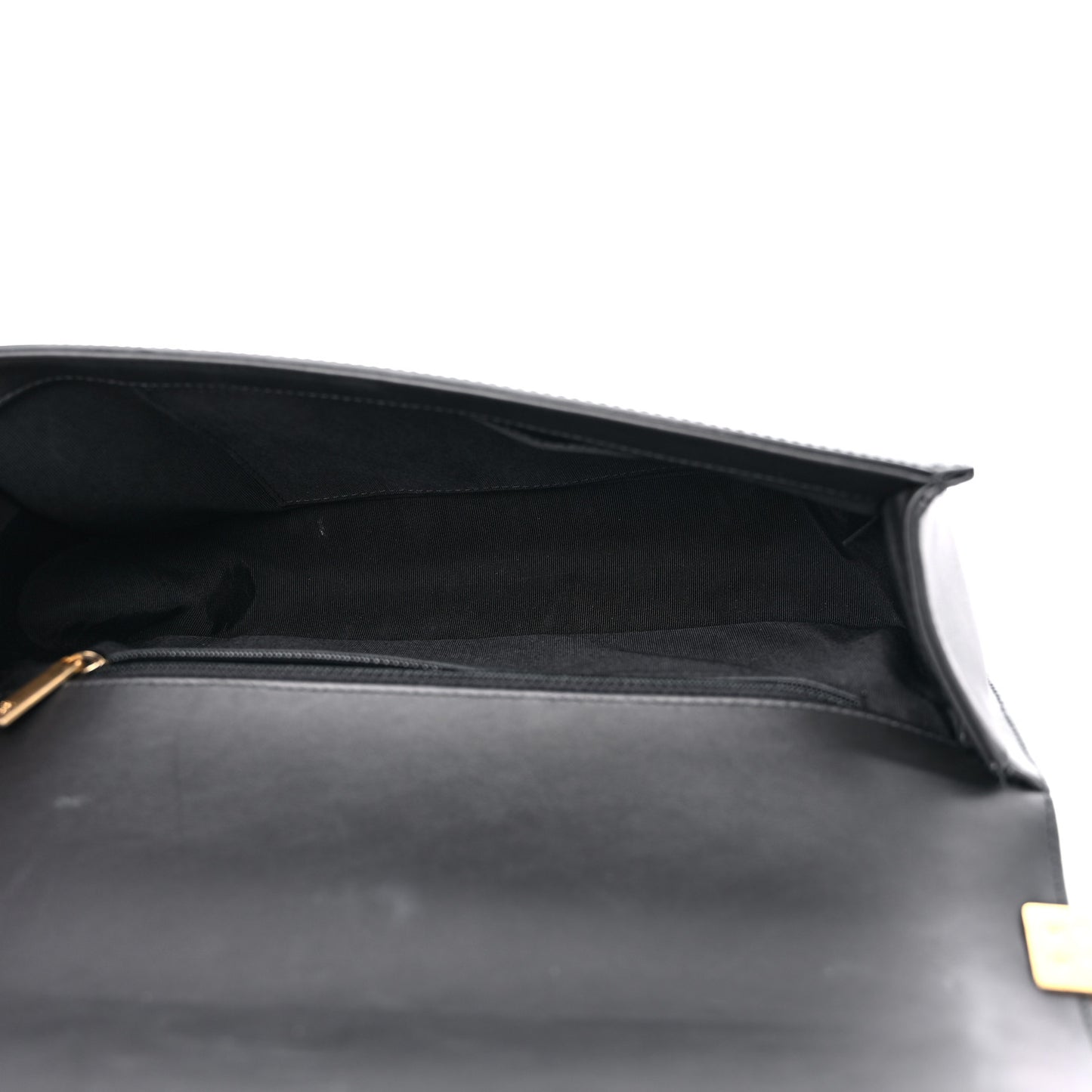 Patent Calfskin Quilted New Medium Boy Flap Black