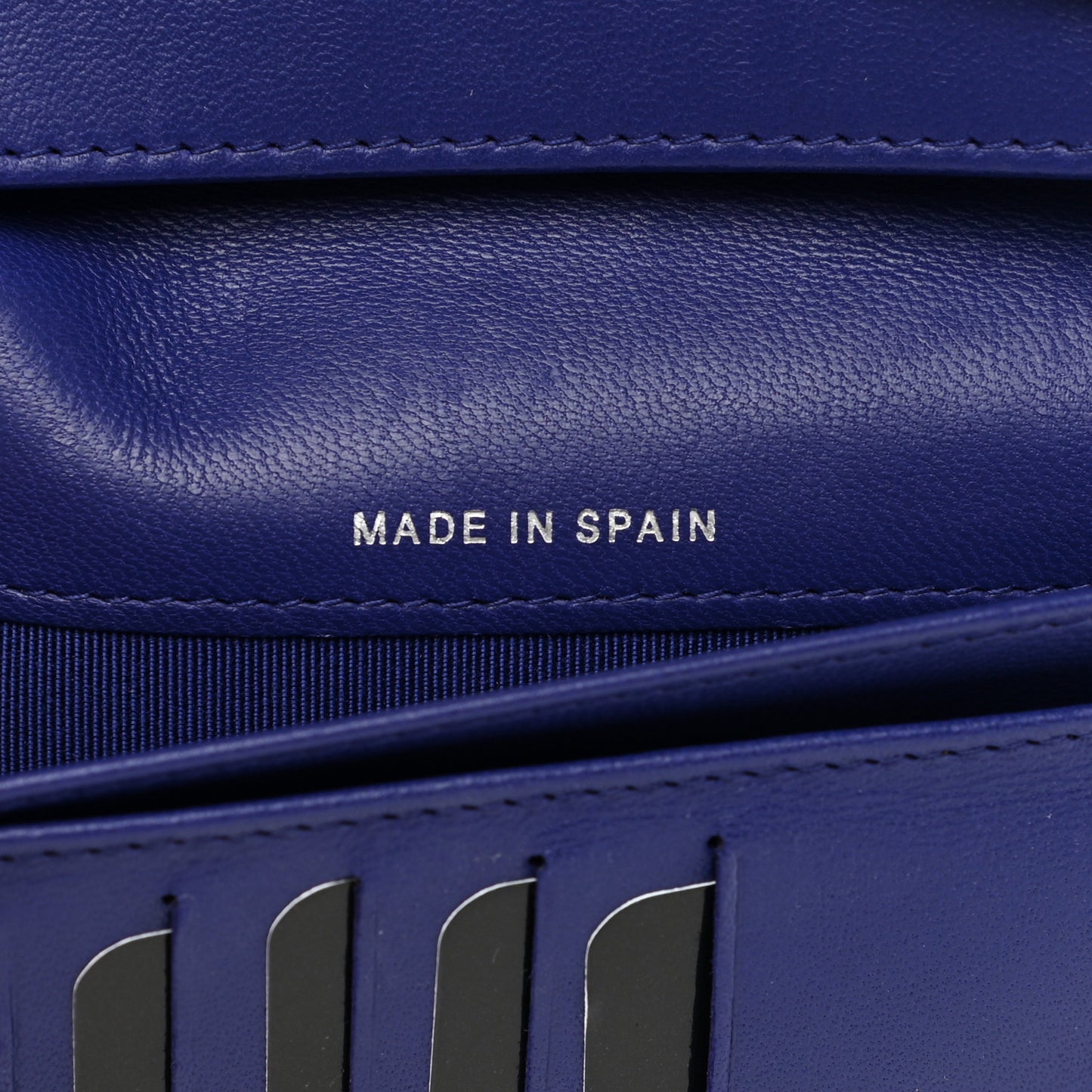 Lambskin Quilted Yen Wallet Dark Blue