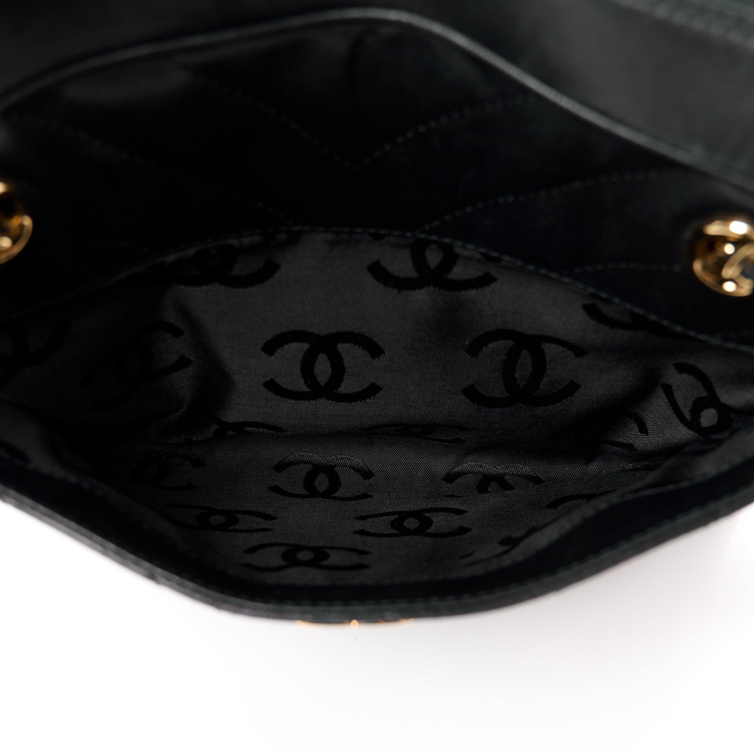 Chanel Lambskin Chevron Quilted Camera Case Black 14 of 15