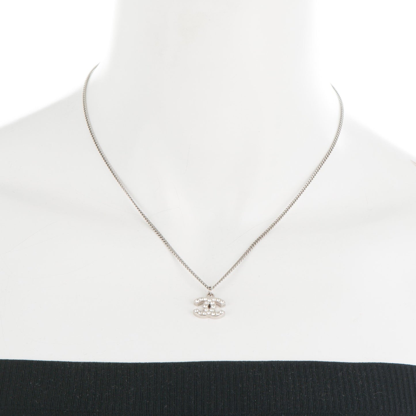 Crystal Timeless CC Necklace Silver