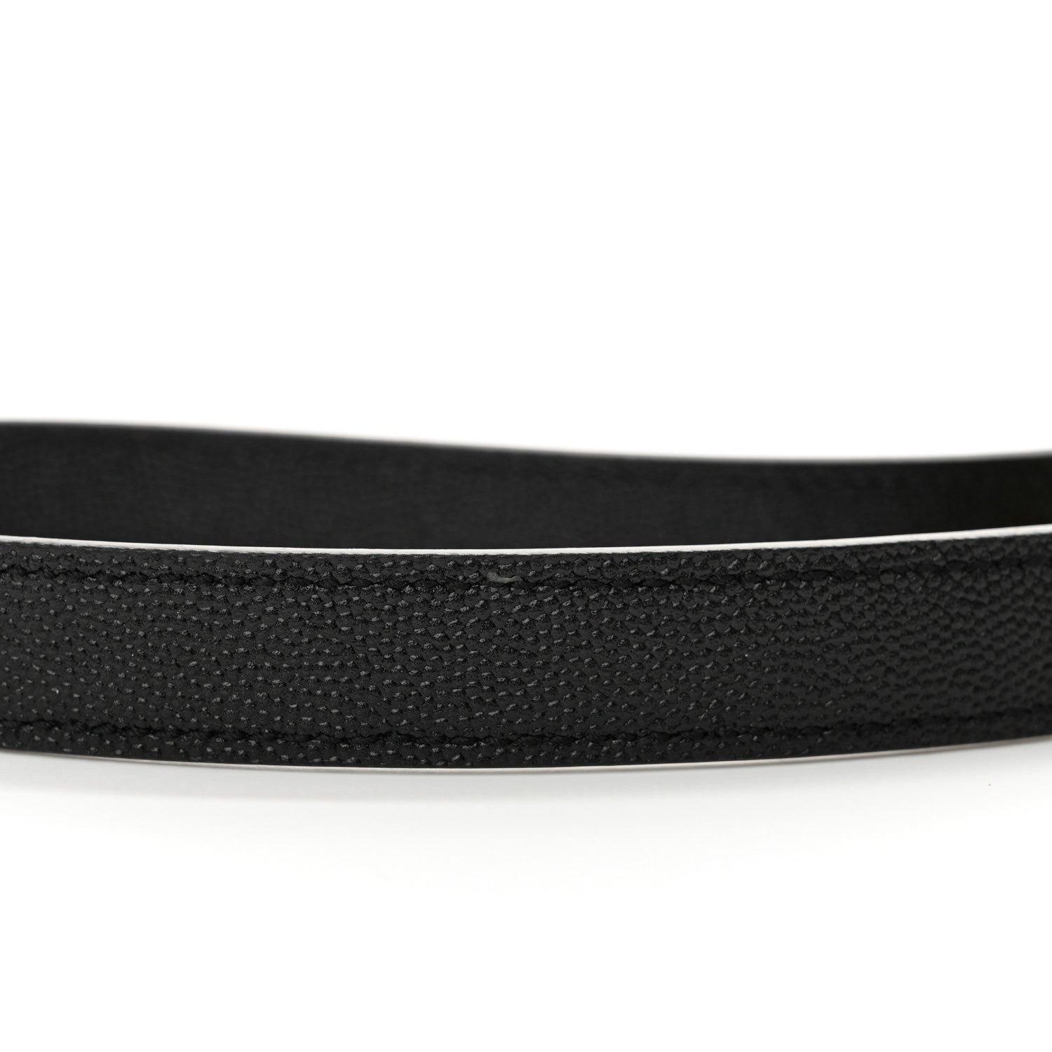 Saint Laurent Grain De Poudre Matelasse Chevron Quilted Round Vinyle Camera Bag Black 11 of 11