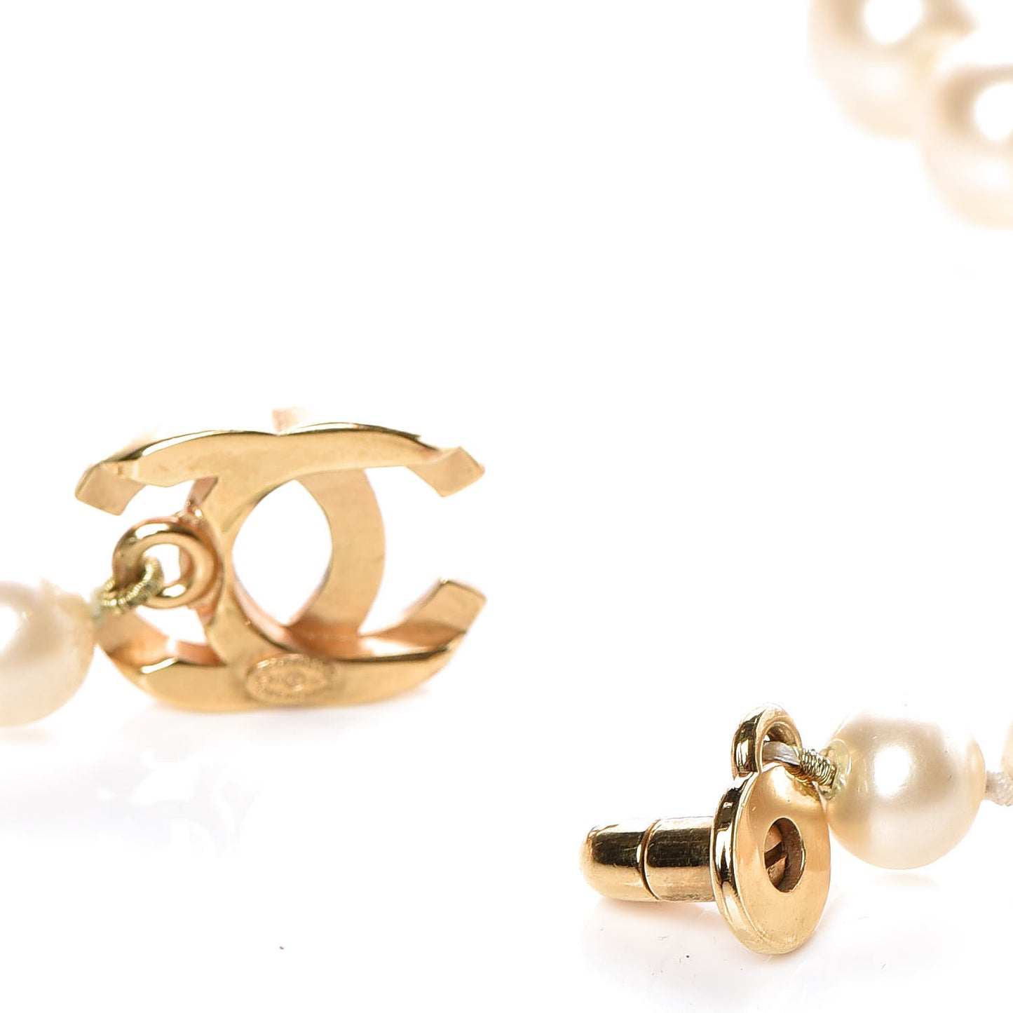 Pearl Short Necklace Gold