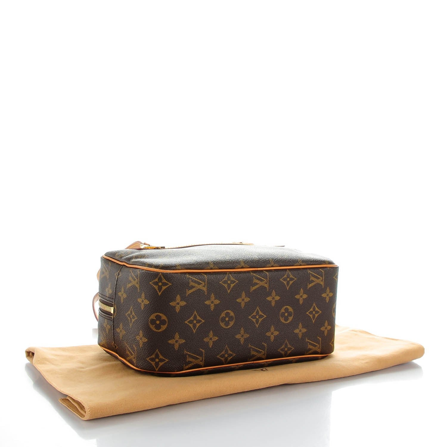 Louis Vuitton Monogram Cite MM 4 of 7