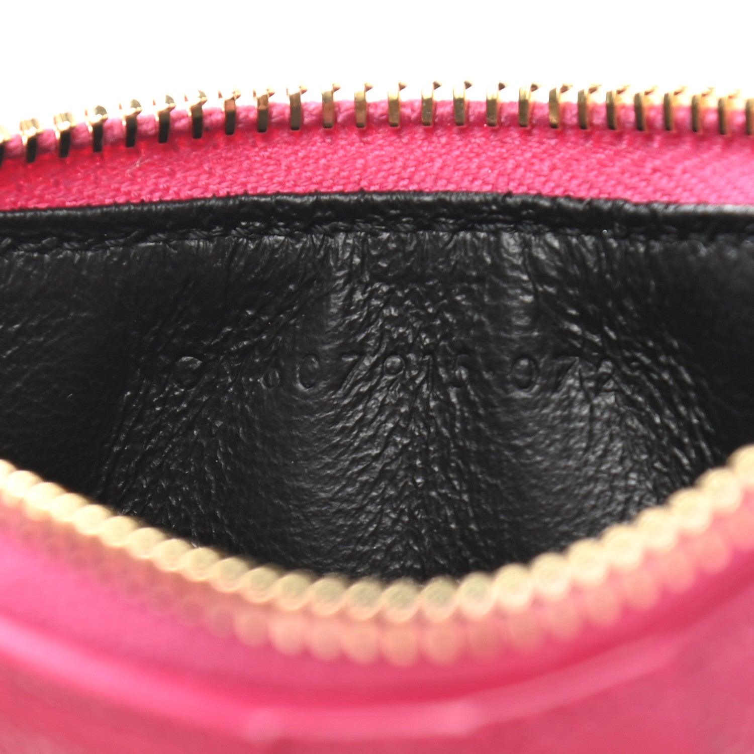 Saint Laurent Grain De Poudre Matelasse Chevron Monogram Fragments Zippered Card Case Fresh Fuxia 7 of 7